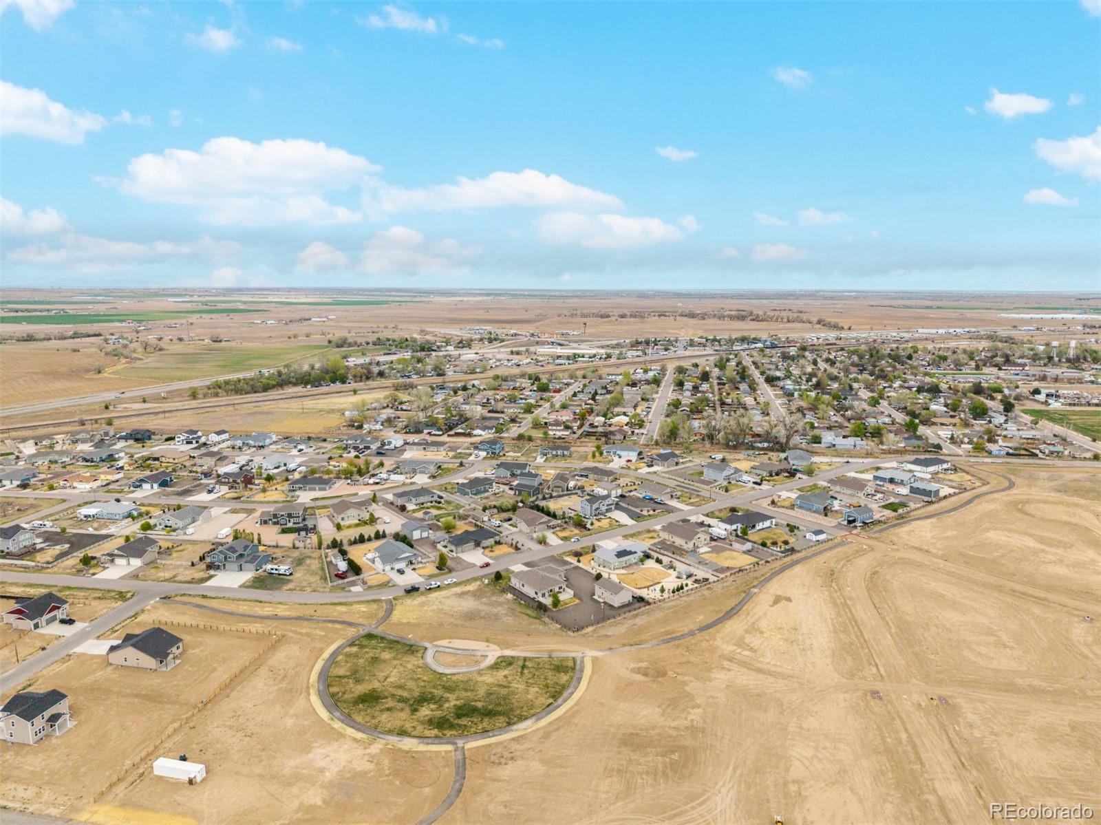 540 Remington Dr, Hudson, CO 80642