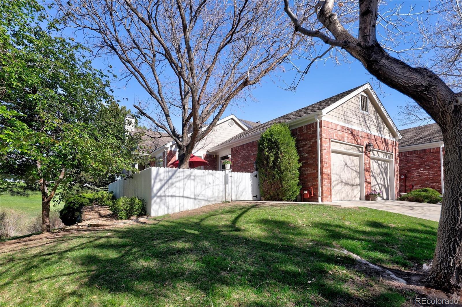 9827 Greensview Cir, Lone Tree, CO 80124