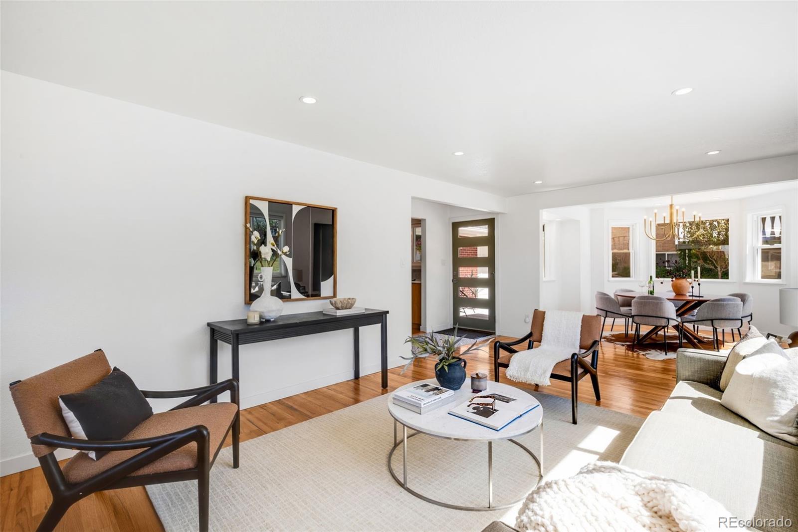 2560 Queen St, Lakewood, CO 80215