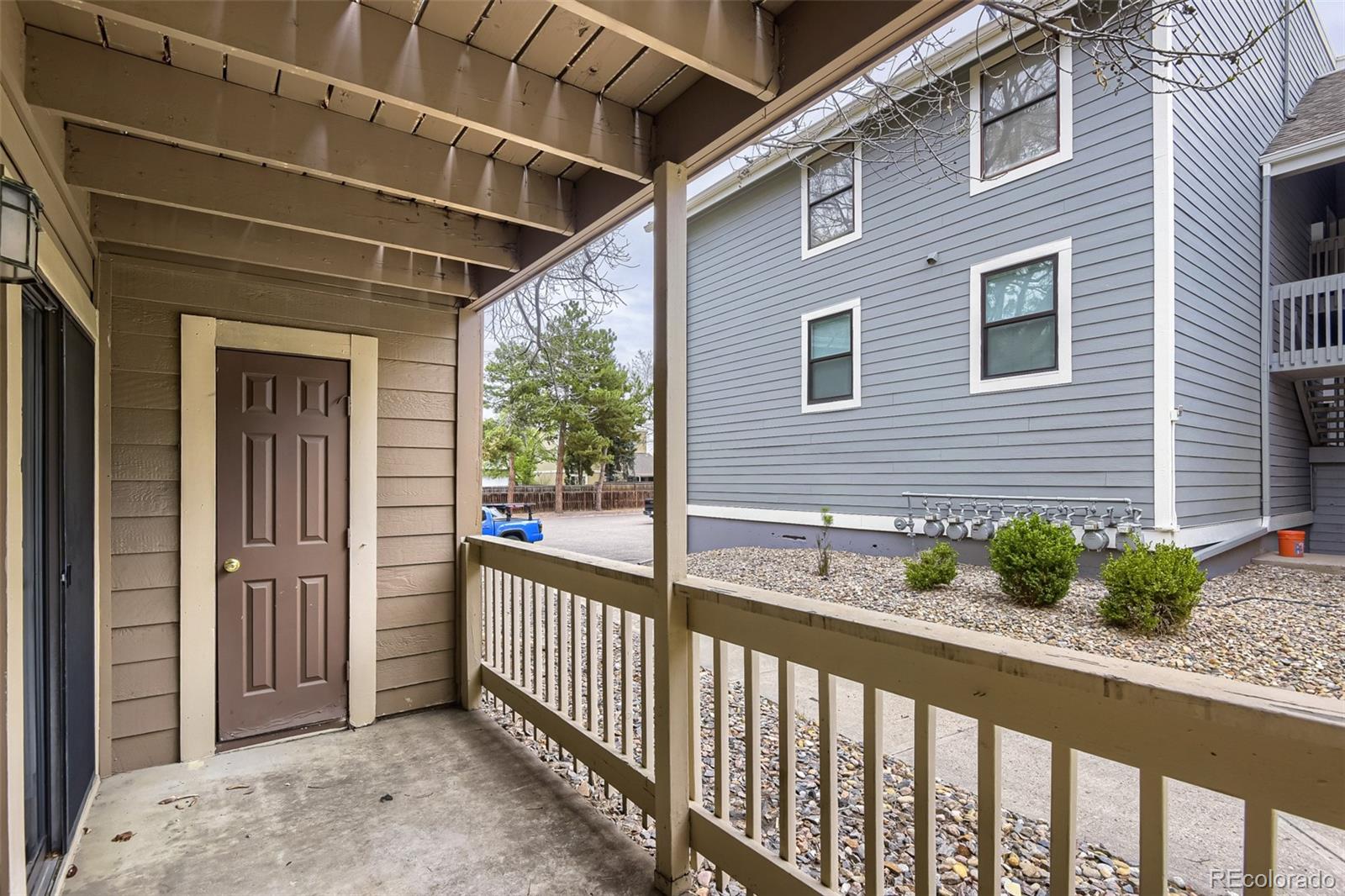 10273 E Peakview Ave #D104, Englewood, CO 80111
