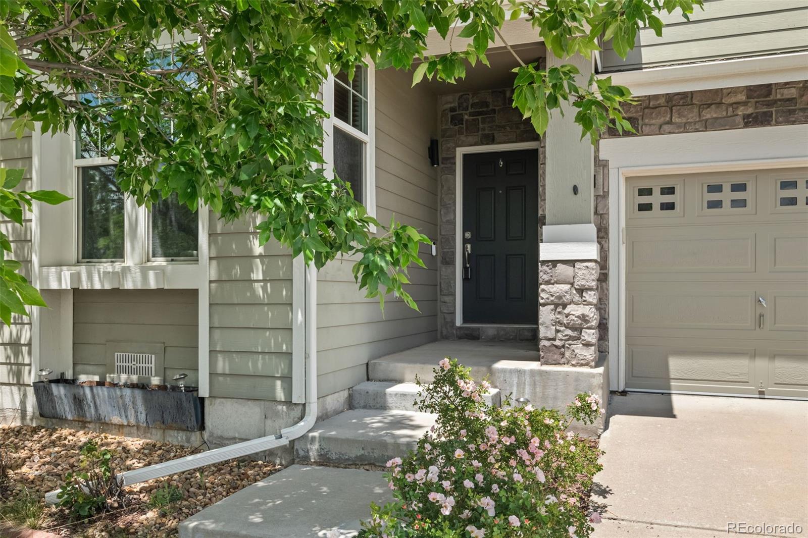 5517 Brooklawn Ln, Highlands Ranch, CO 80130