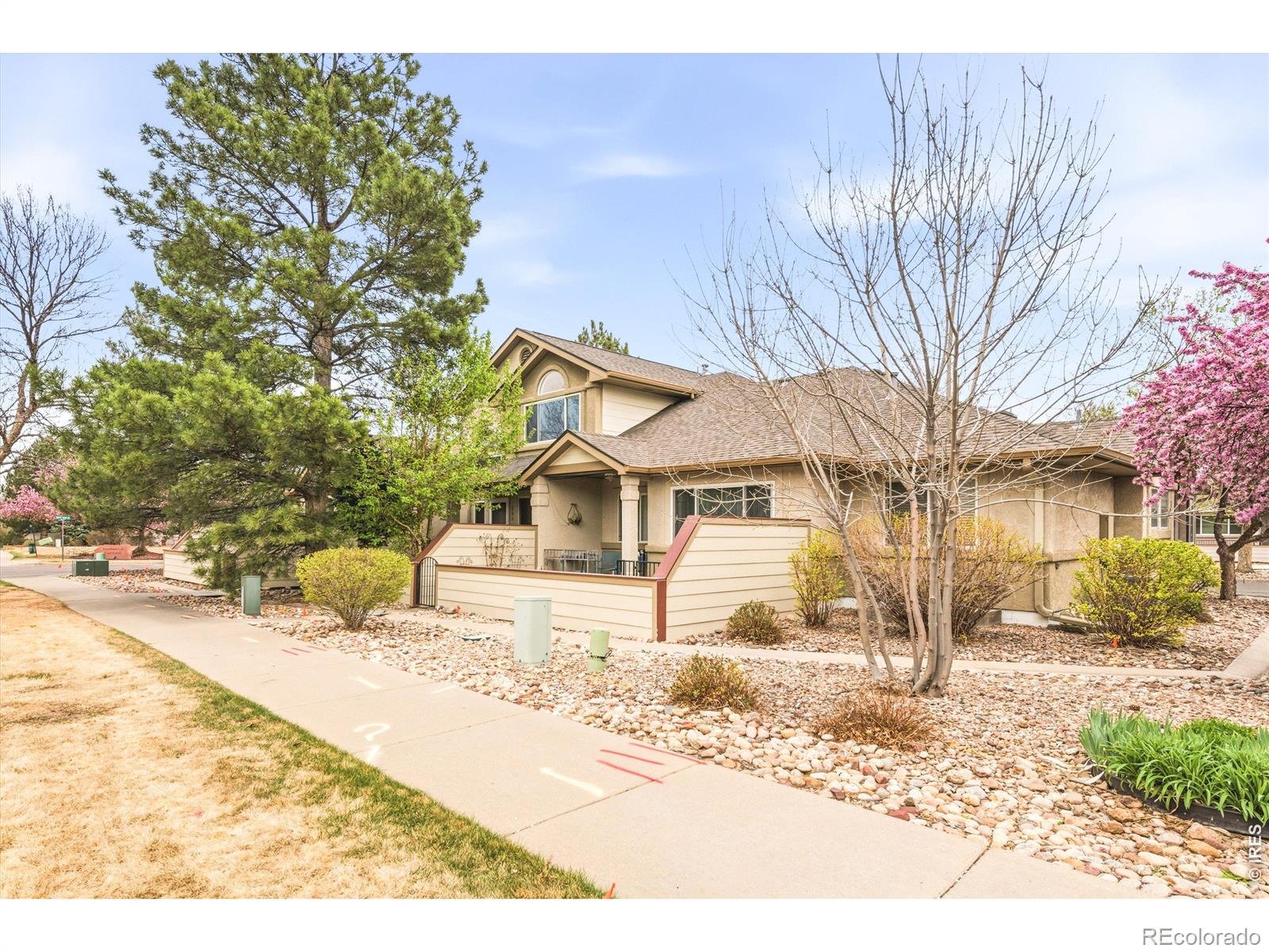 563 Ridgeview Dr, Louisville, CO 80027