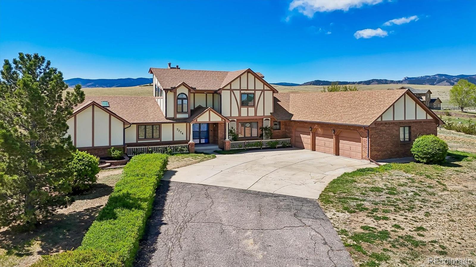 7774 W Trail South Dr, Littleton, CO 80125