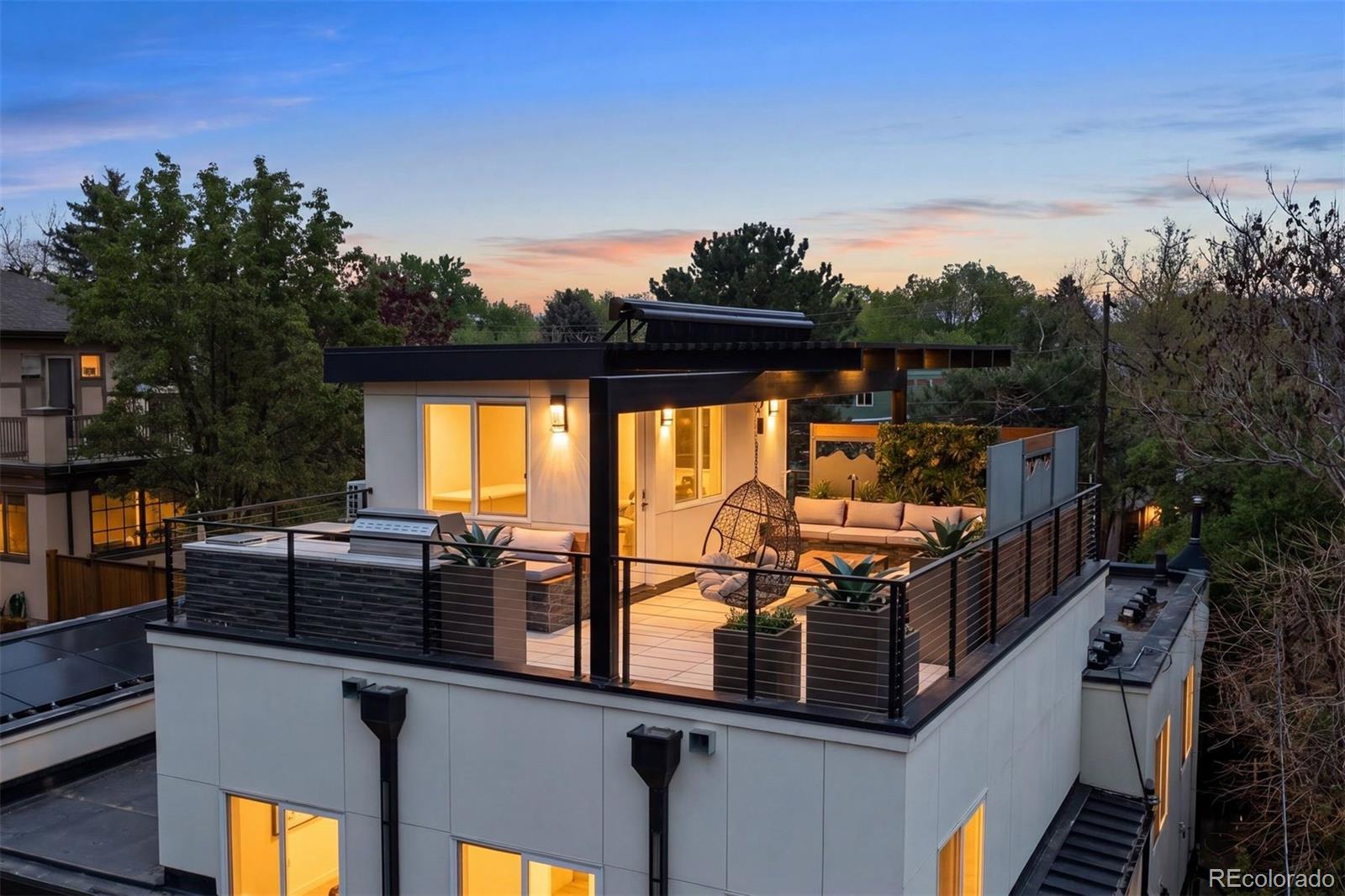 1560 Kearney St, Denver, CO 80220