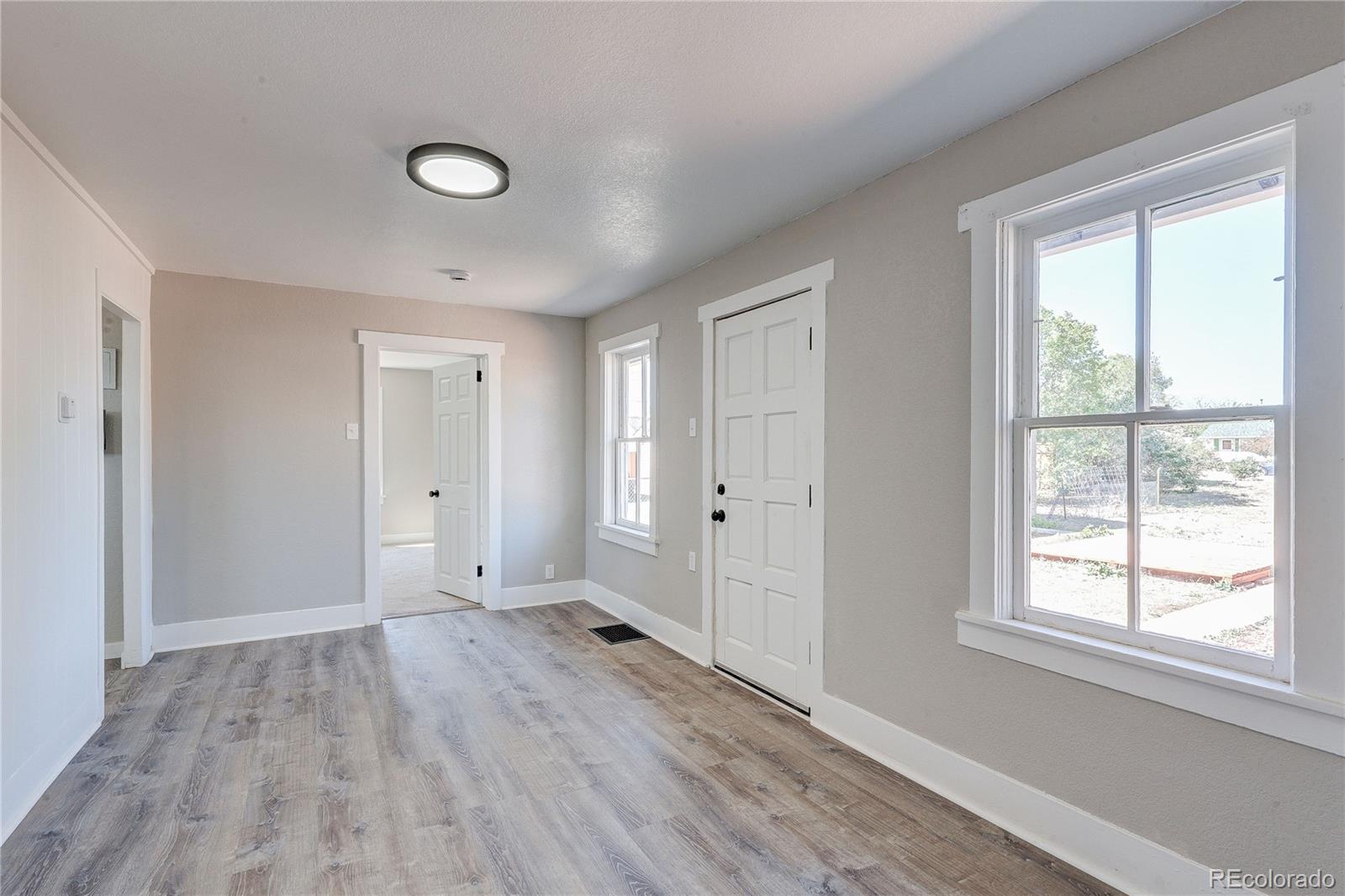 126 S 9th Ave, Brighton, CO 80601