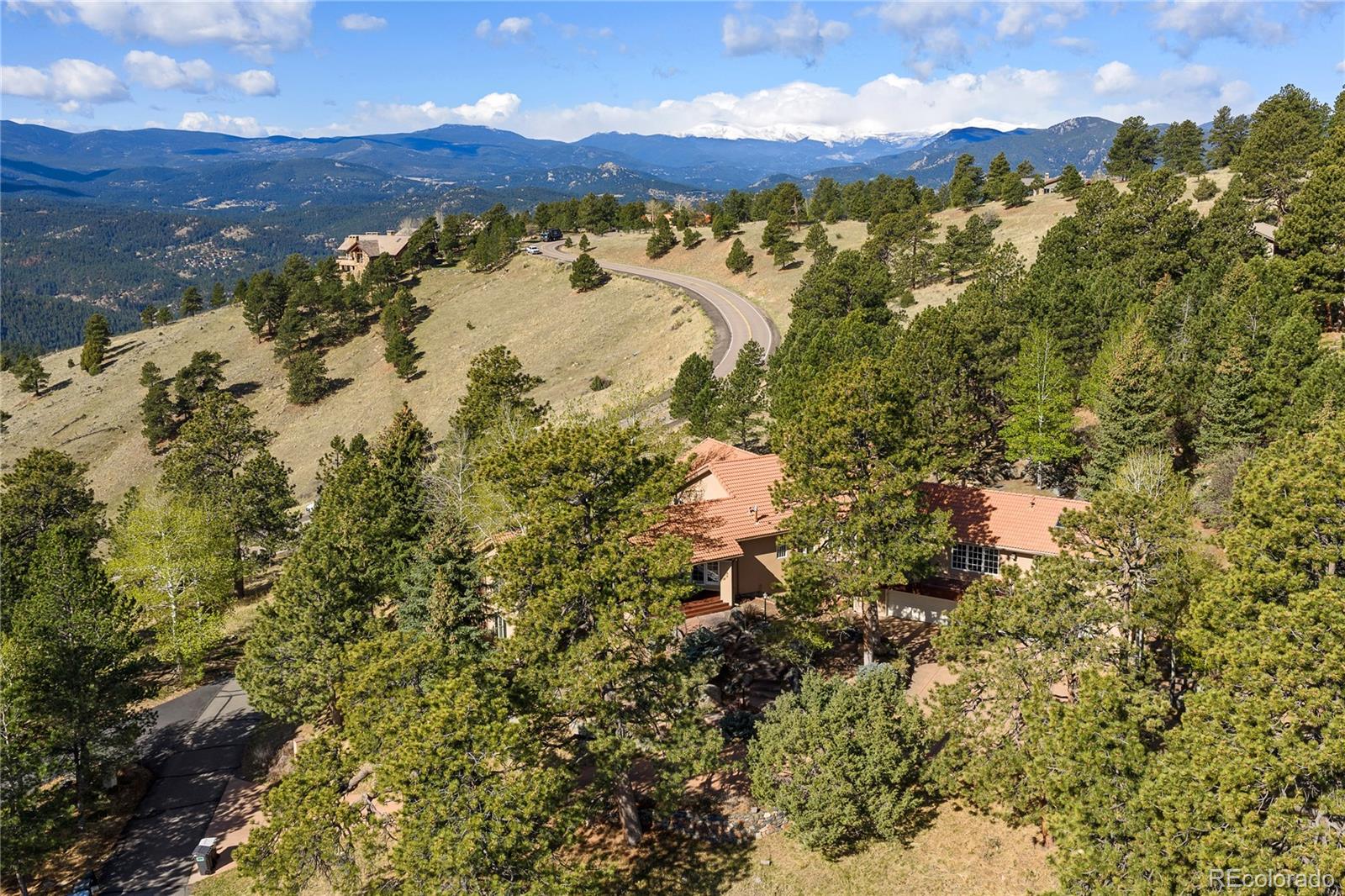 1952 Montane Dr, Golden, CO 80401