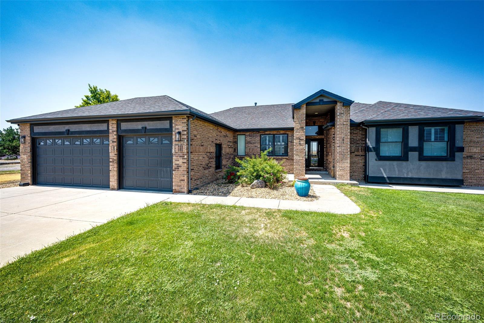 1283 Eclipse St, Watkins, CO 80137