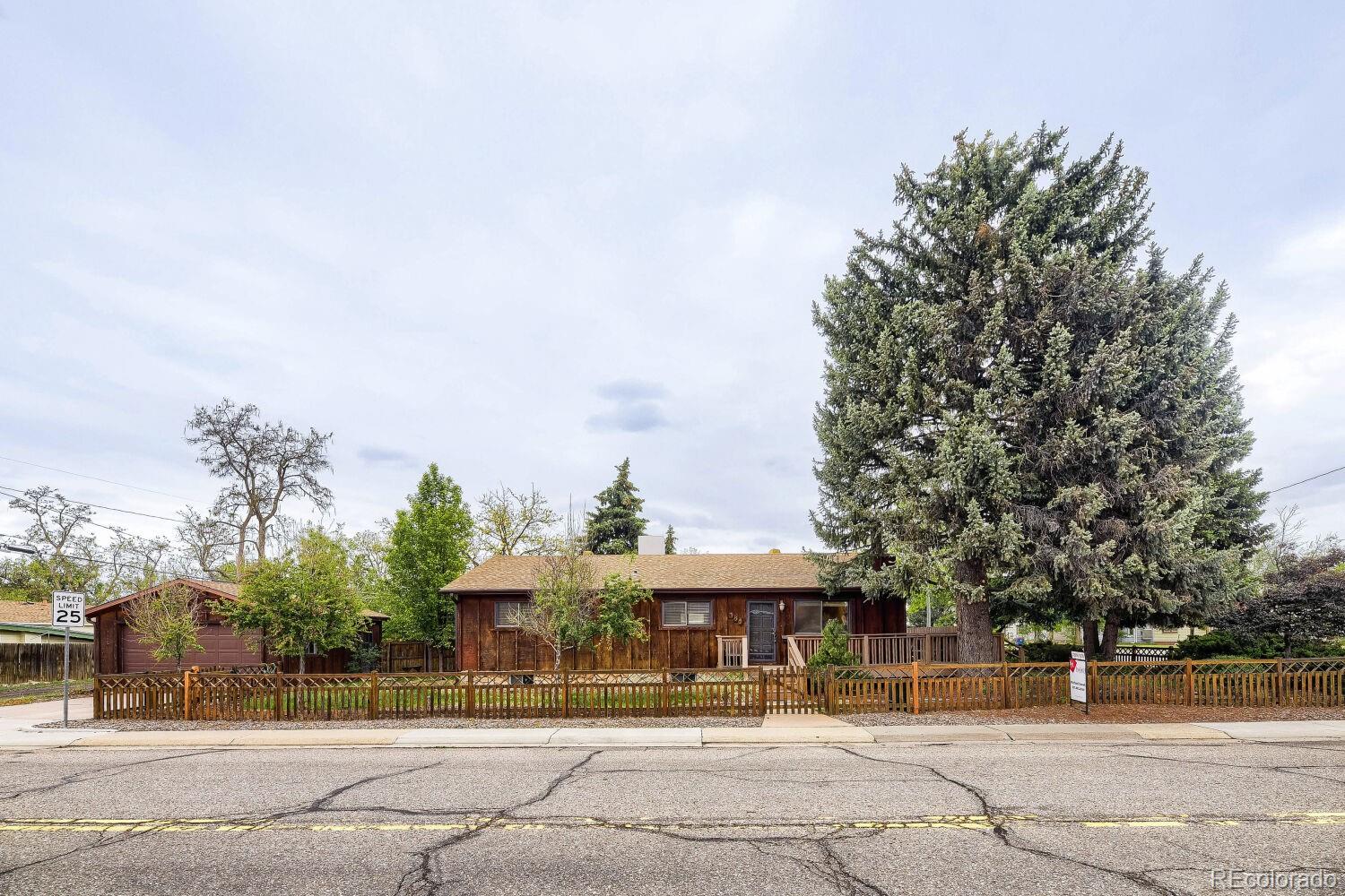 385 E Chenango Ave, Englewood, CO 80113