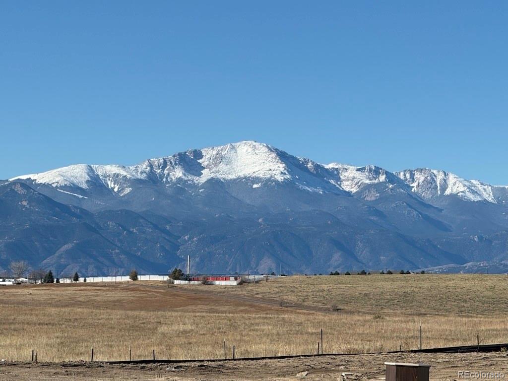 6398 Lochside Vw, Colorado Springs, CO 80927