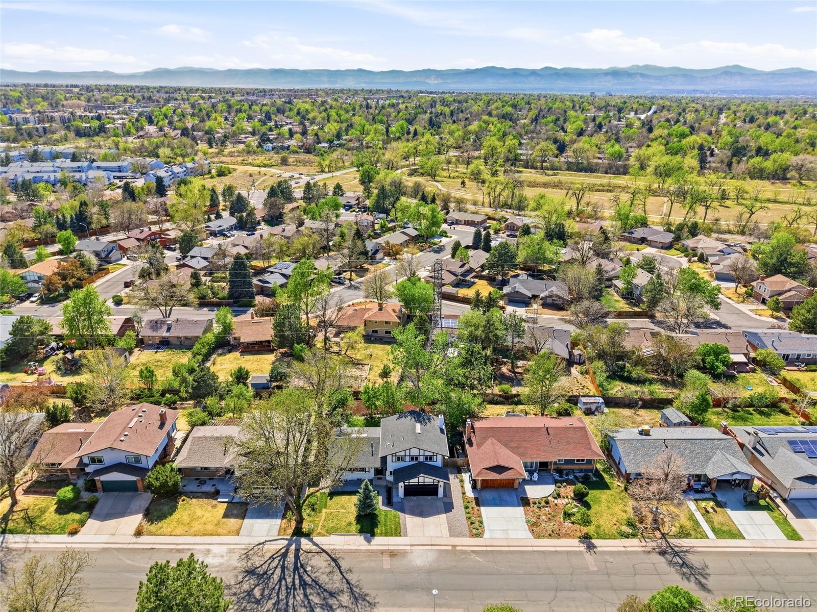 3057 S Rosemary St, Denver, CO 80231