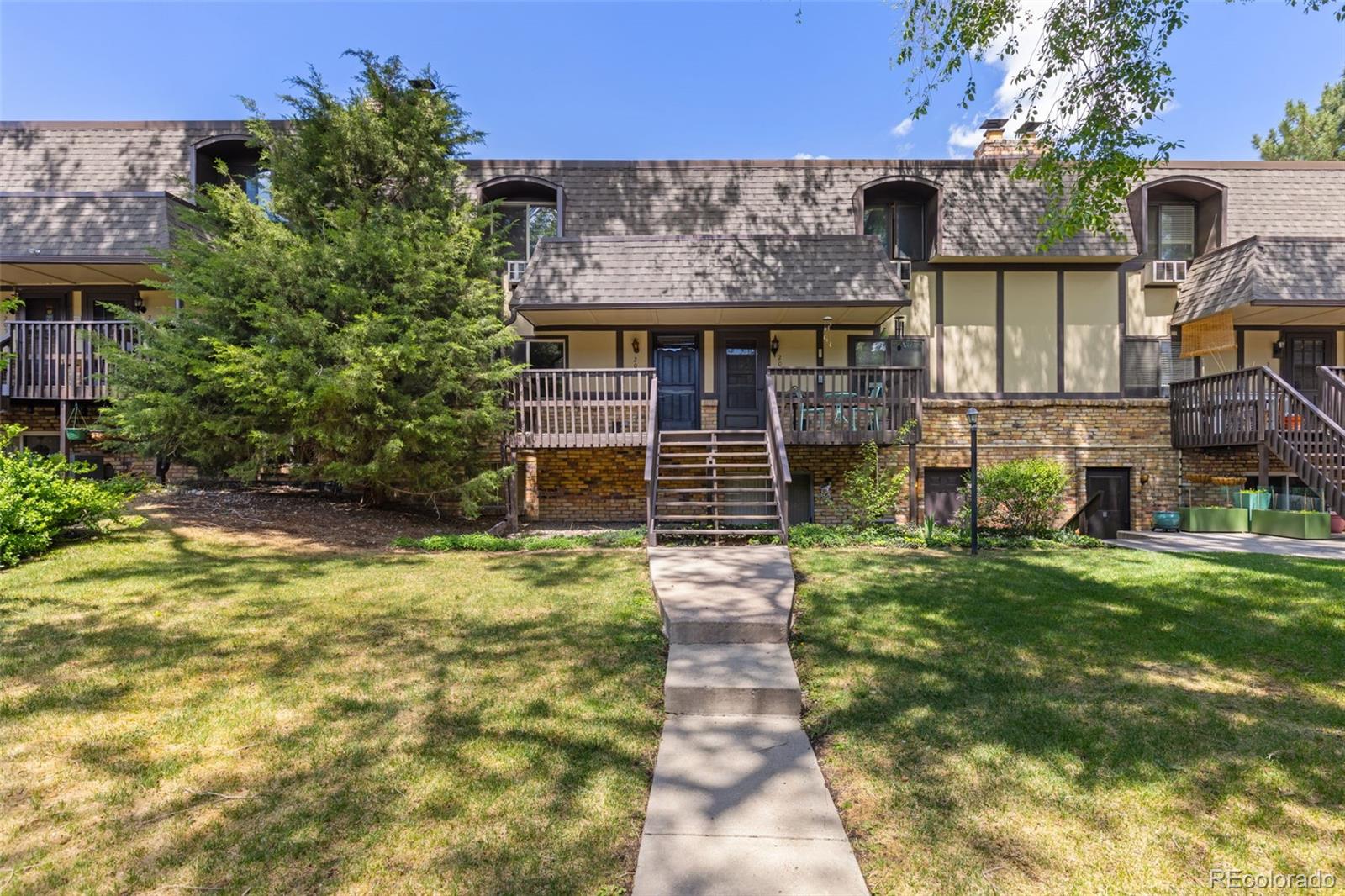 8060 W 9th Ave #207, Lakewood, CO 80214
