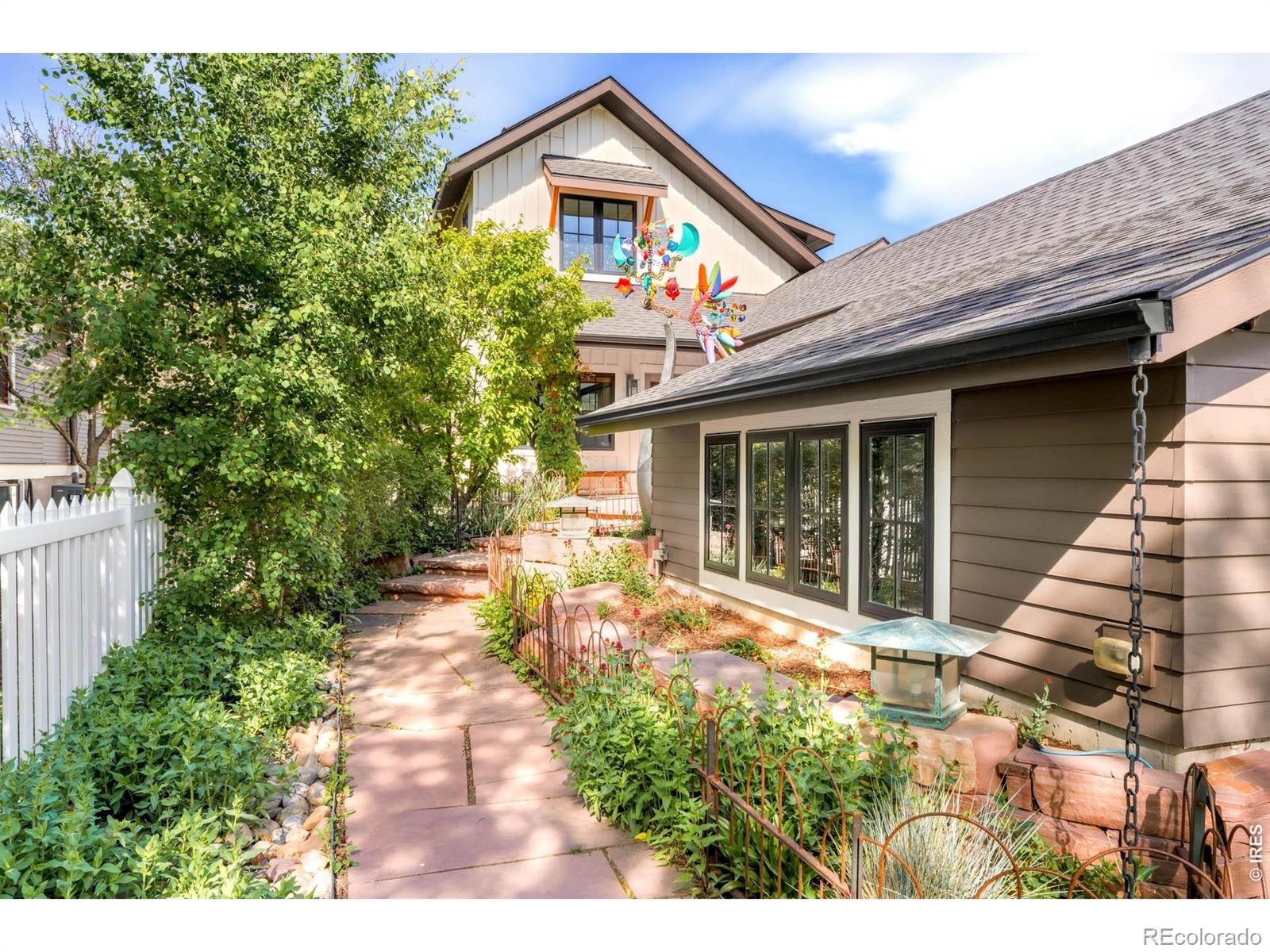 1321 9th St #A, Boulder, CO 80302