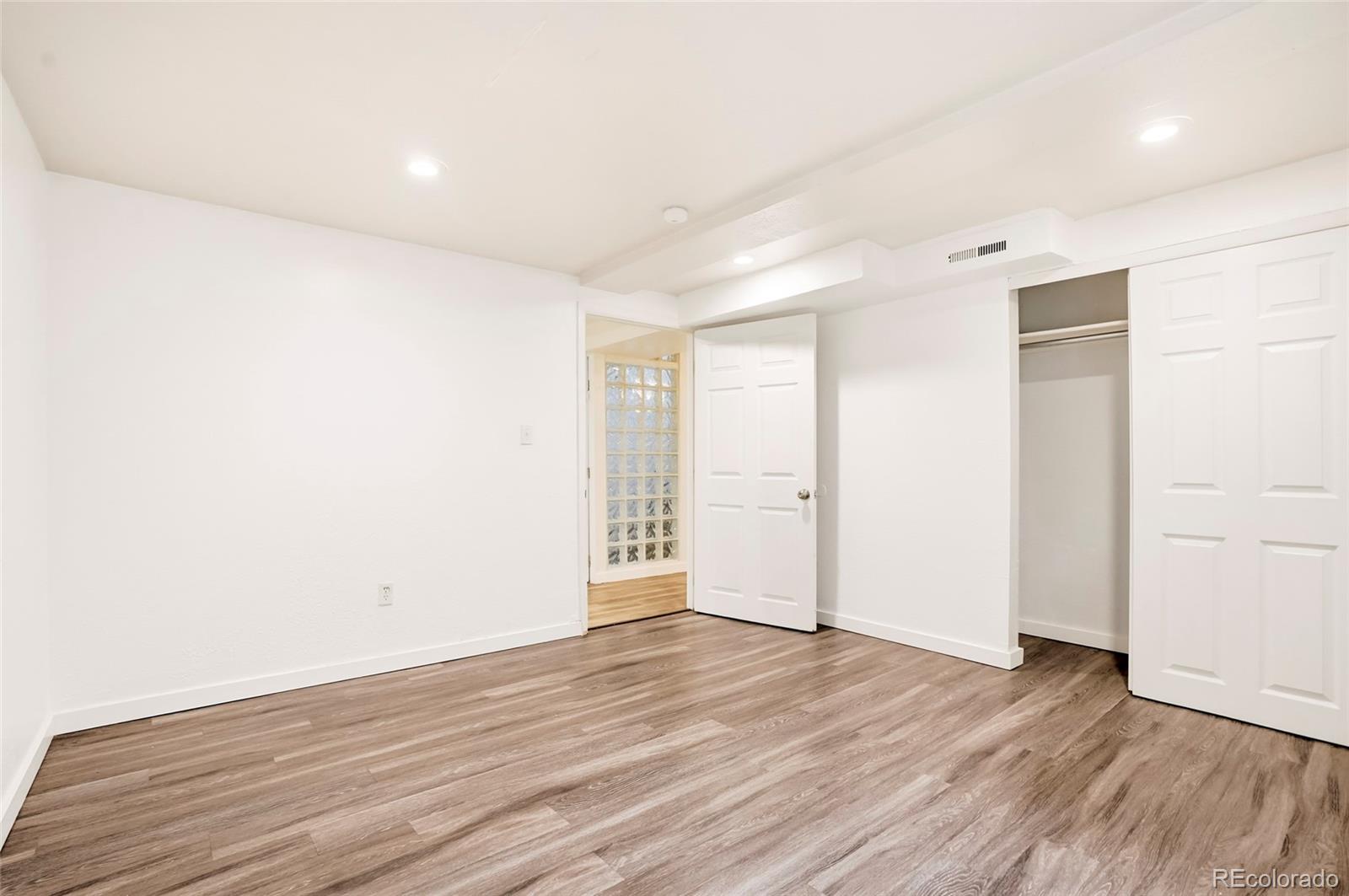 5702 S Pearl St, Littleton, CO 80121