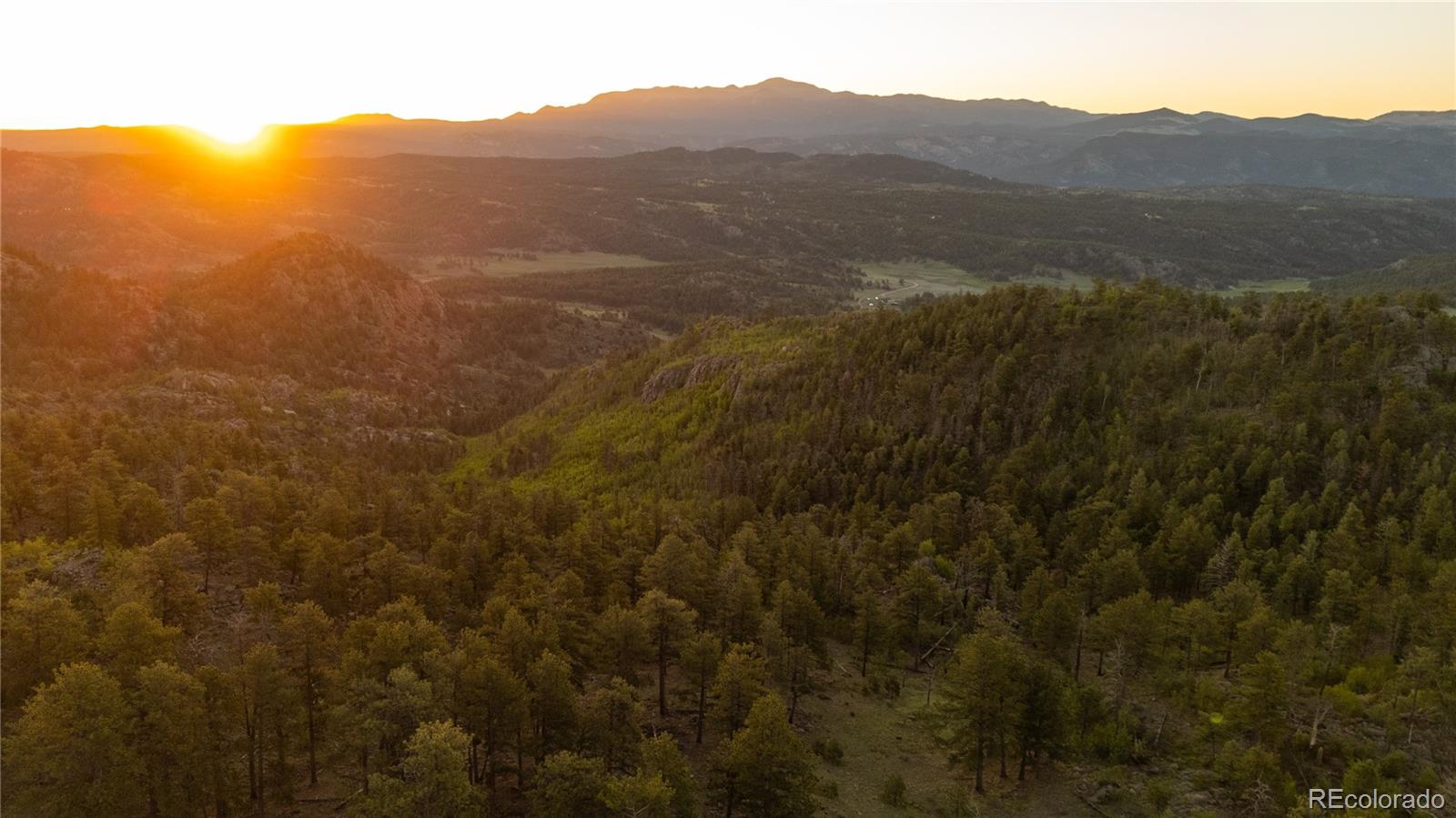404 Valley Dr, Florissant, CO 80816