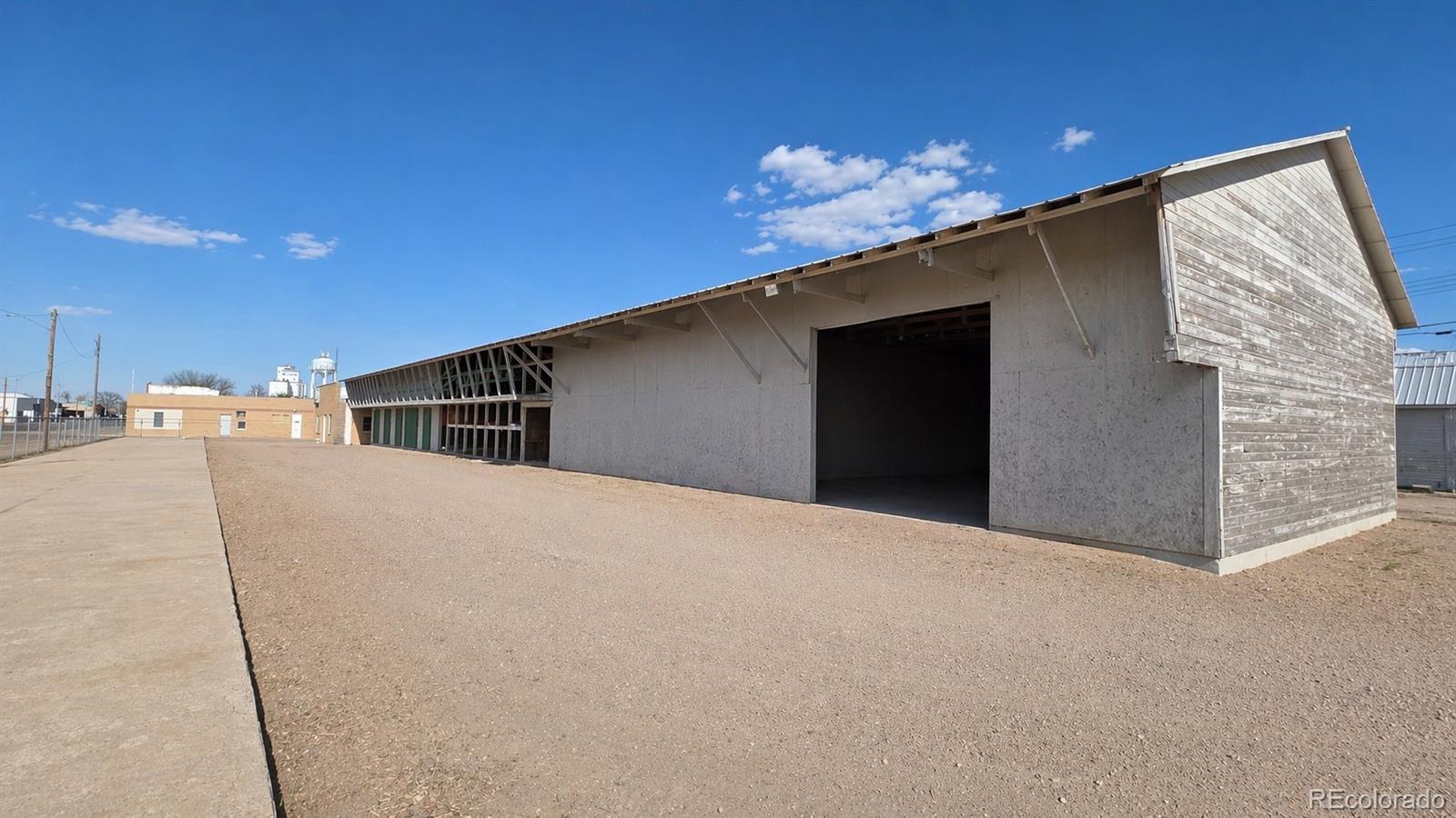 121 Walnut St, Julesburg, CO 80737