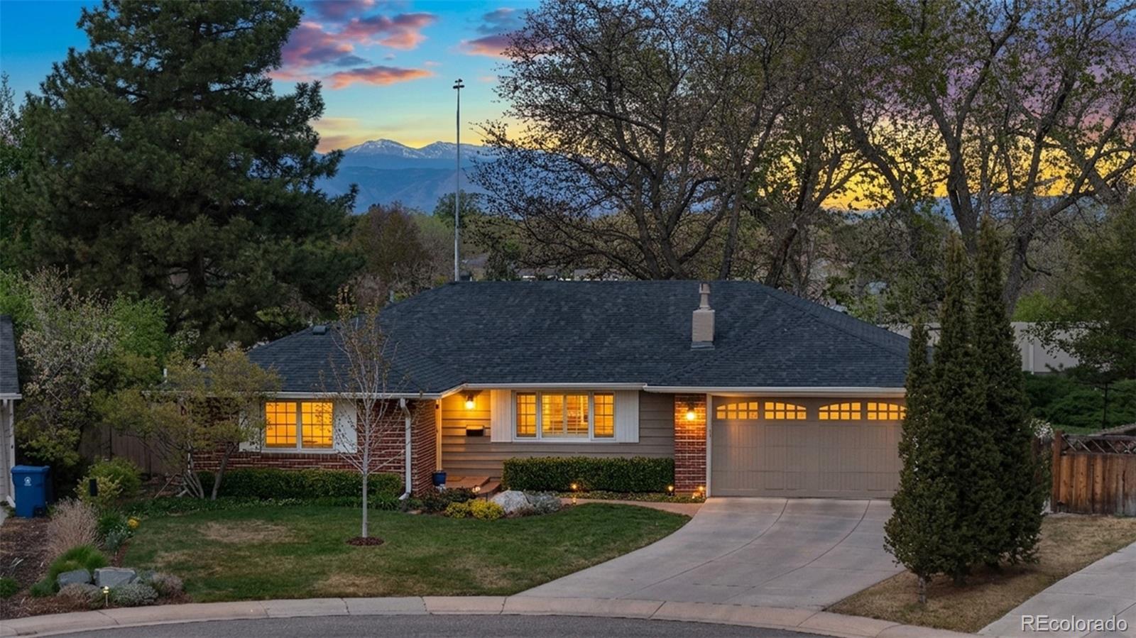 3047 S Holly Pl, Denver, CO 80222