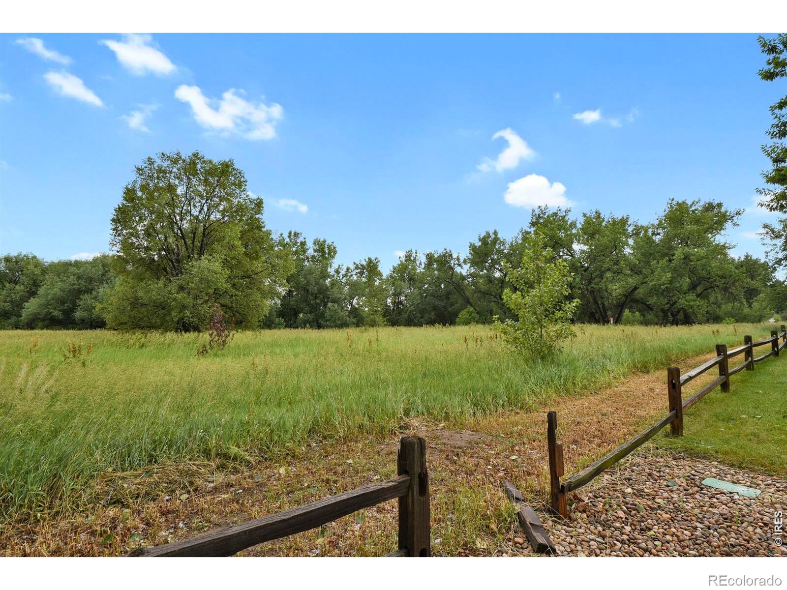 1118 Centaur Cir #D, Lafayette, CO 80026