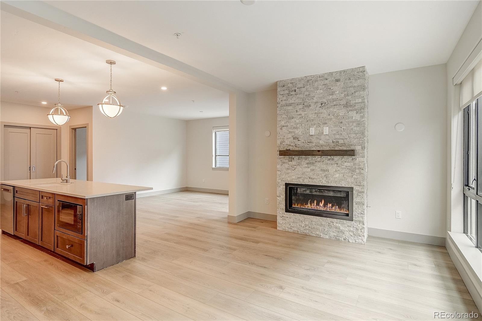 75 W 4th St #204W, Silverthorne, CO 80498