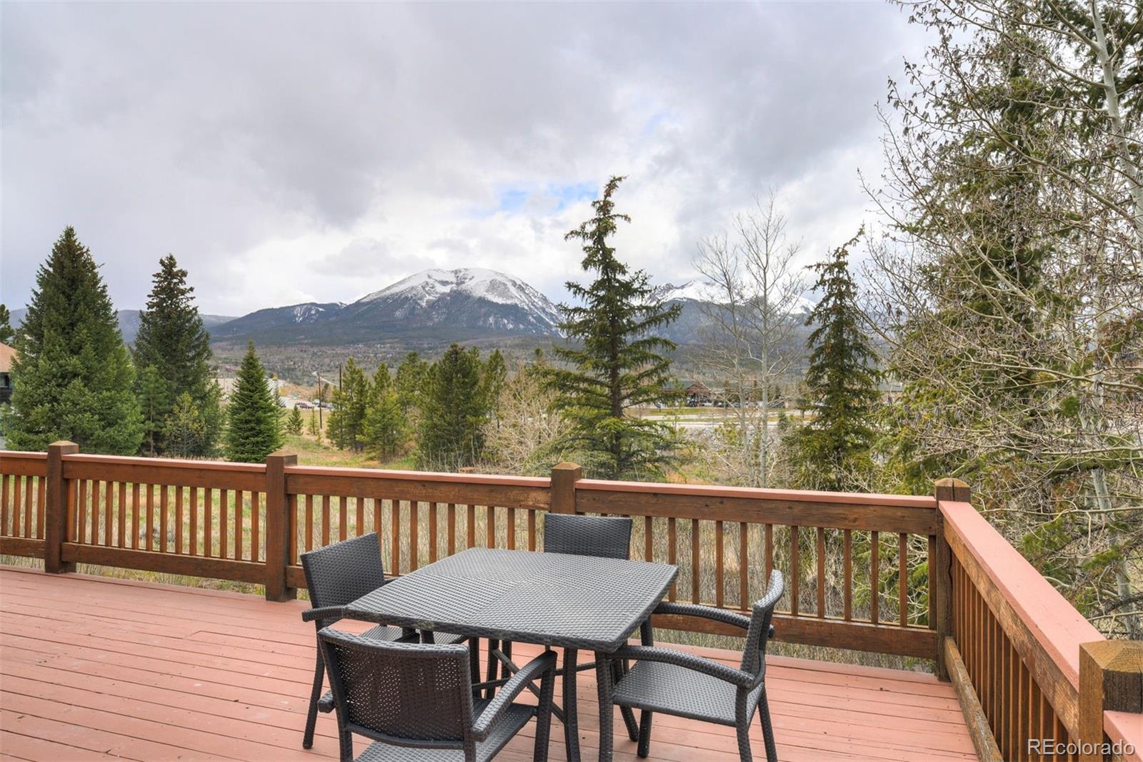 324 W Buffalo St, Dillon, CO 80435