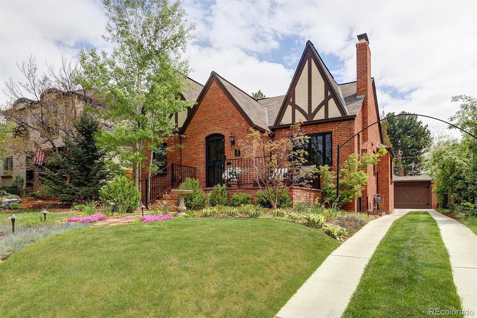 956 S Elizabeth St, Denver, CO 80209