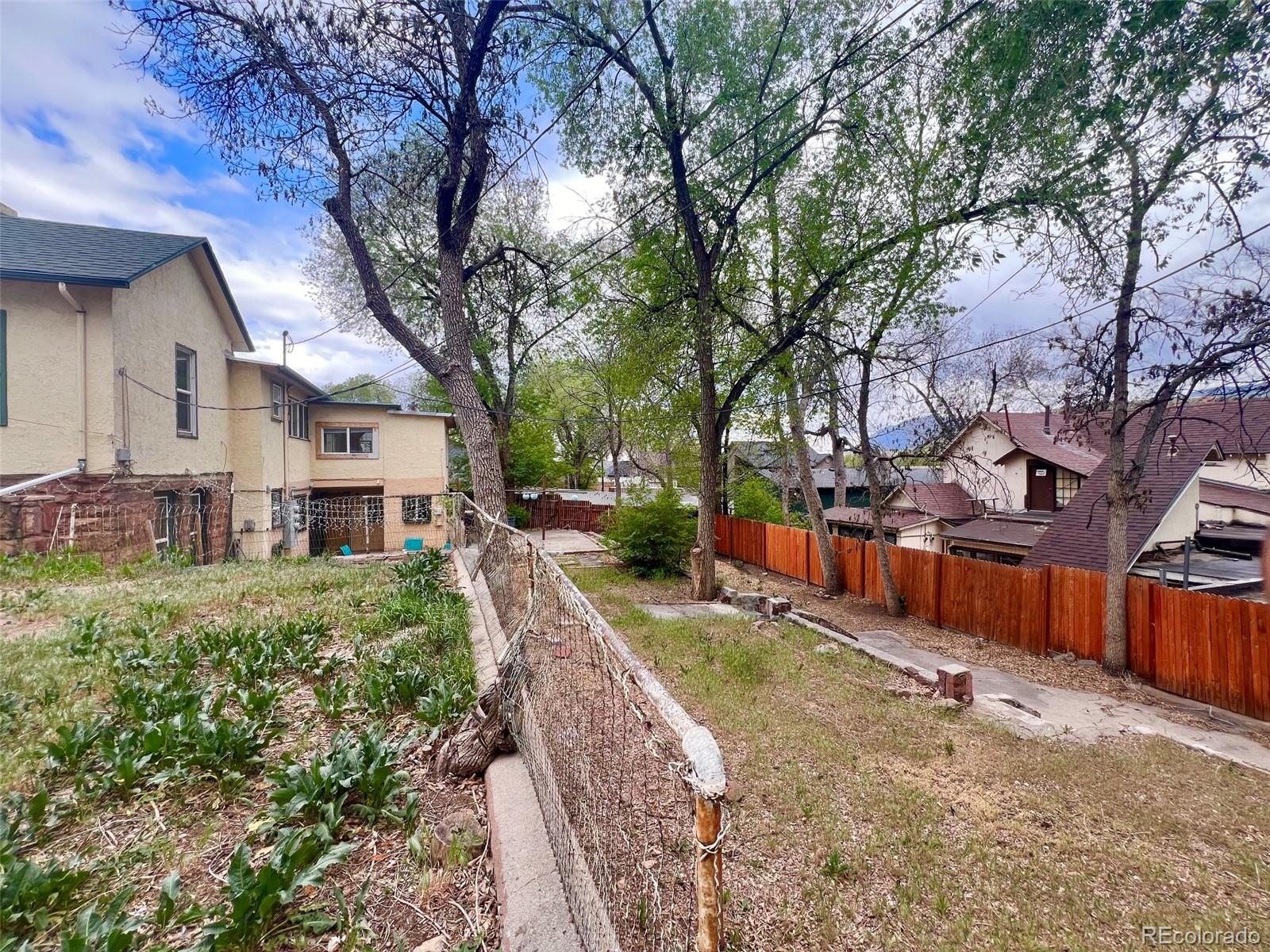 3137 W Pikes Peak Ave, Colorado Springs, CO 80904