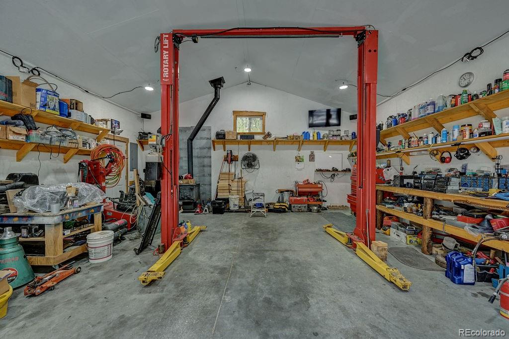 22525 Barnhill St, Salida, CO 81201