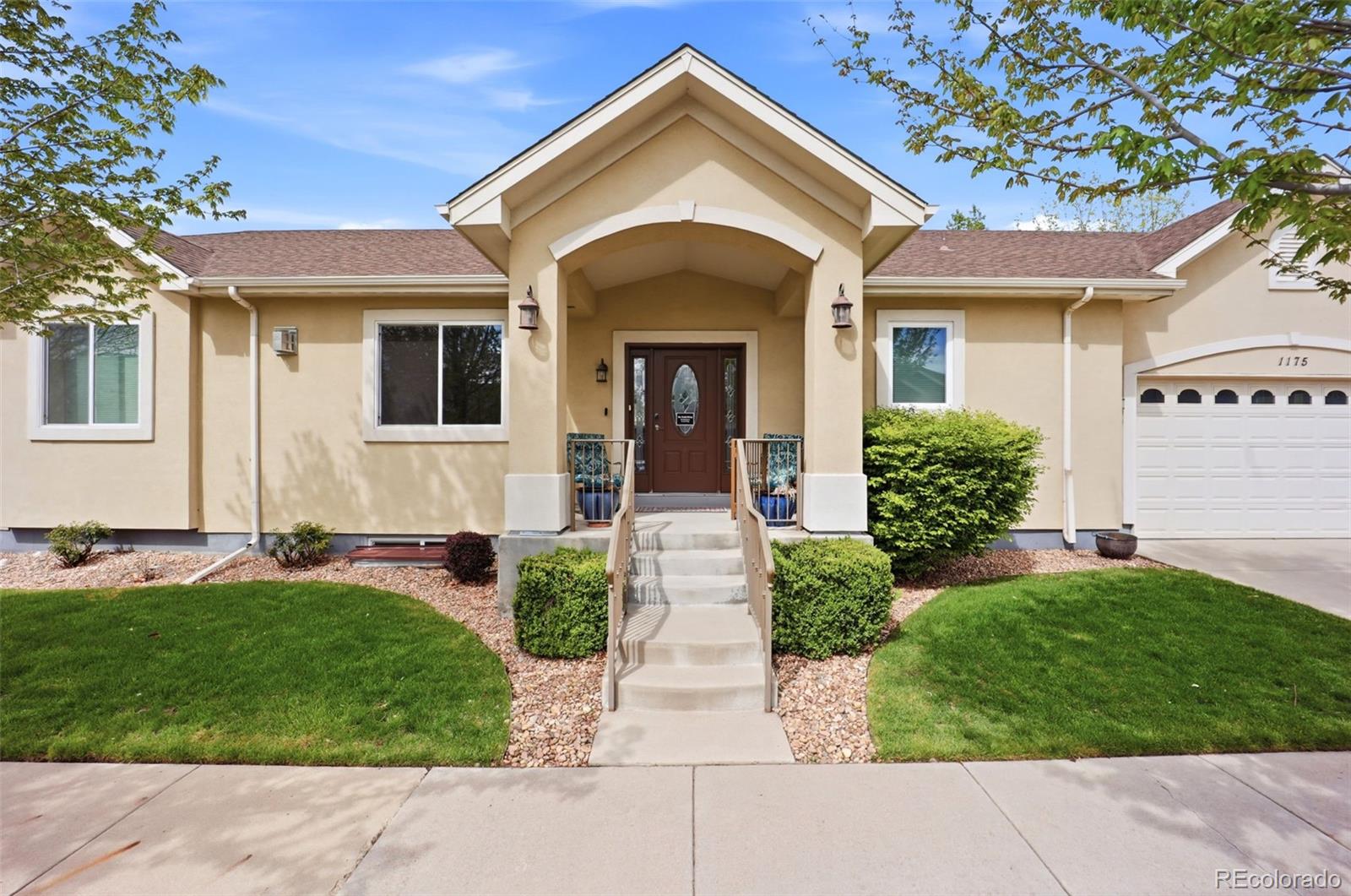 1175 S Balsam St, Lakewood, CO 80232