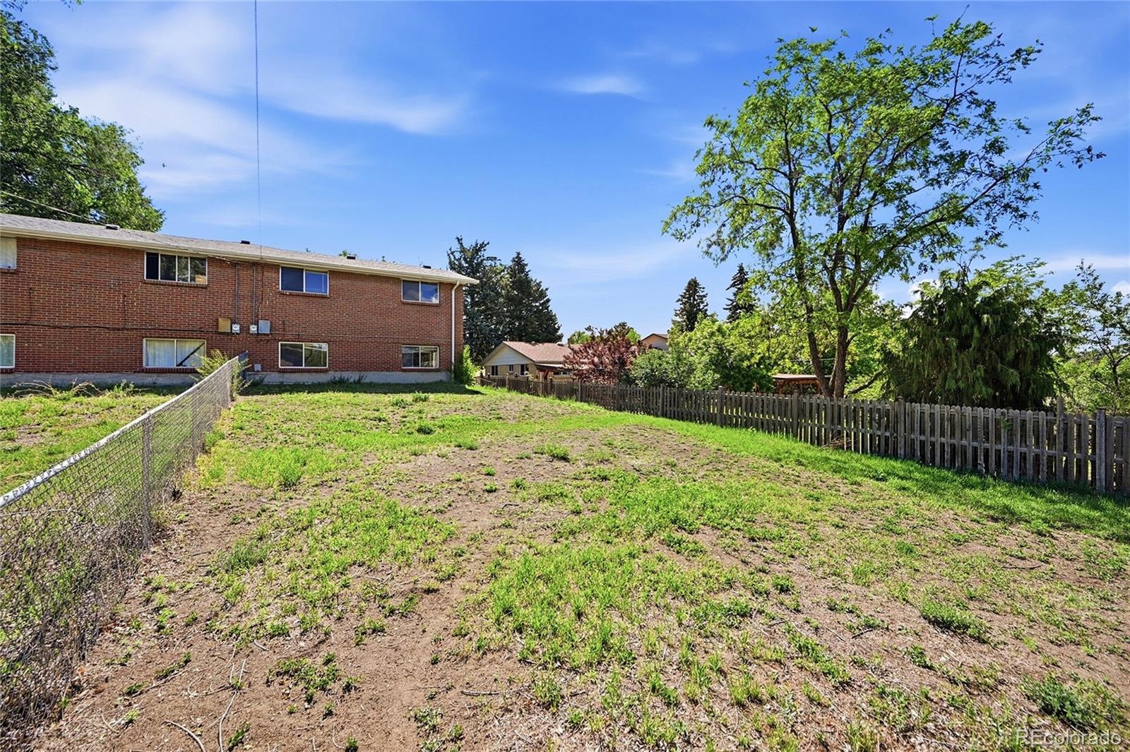 1253 Miller St, Lakewood, CO 80215