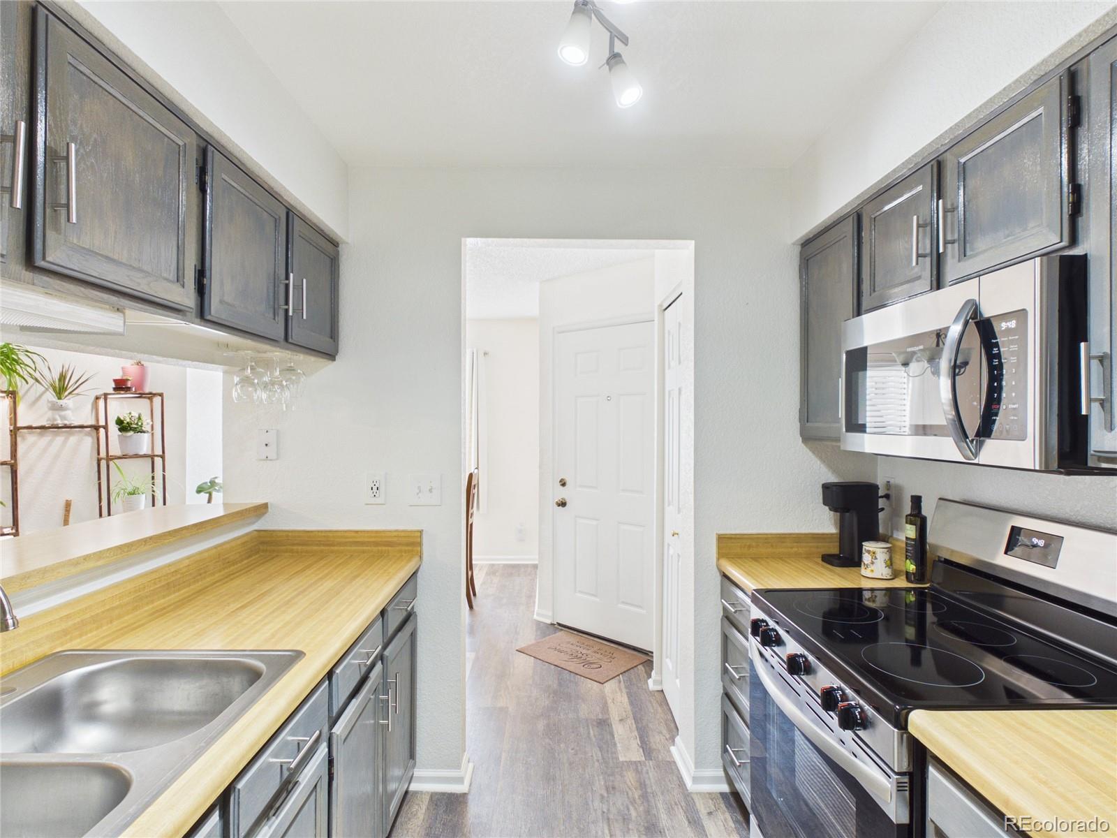 3600 S Pierce St #7-106, Lakewood, CO 80235