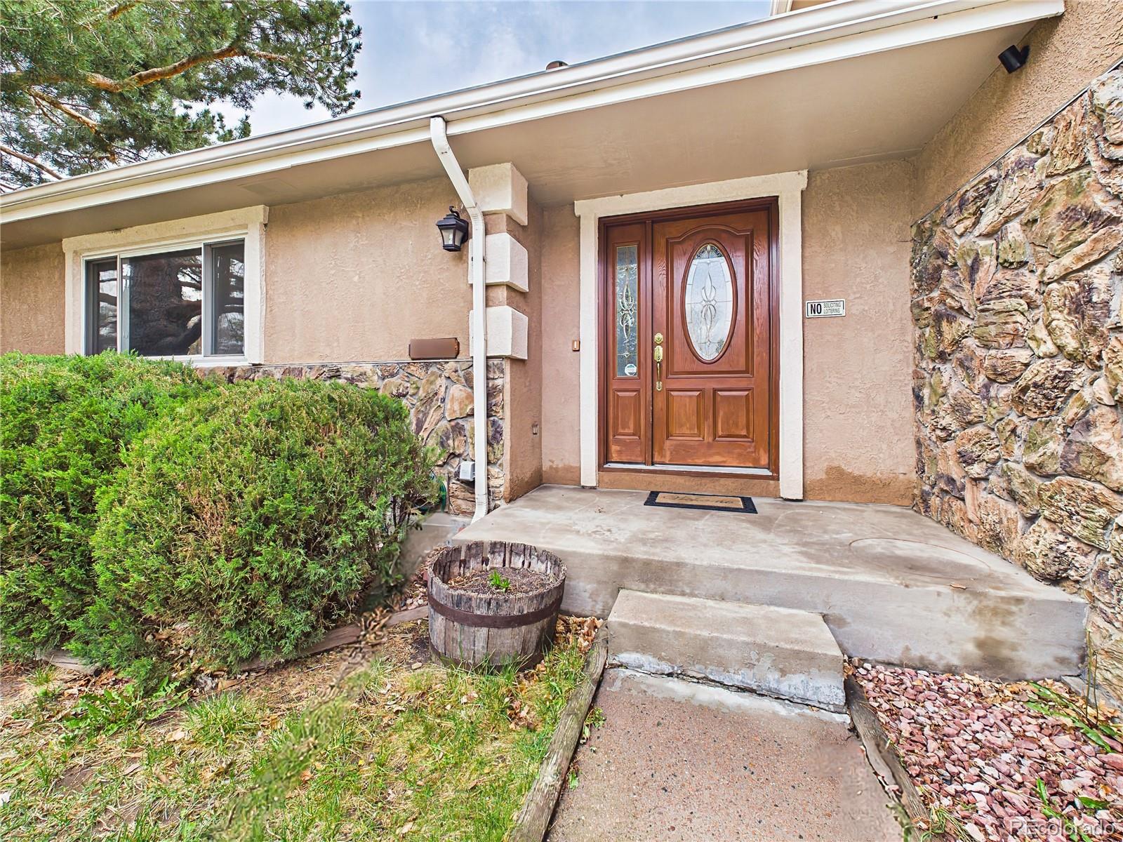 6417 Dewsbury Dr, Colorado Springs, CO 80918