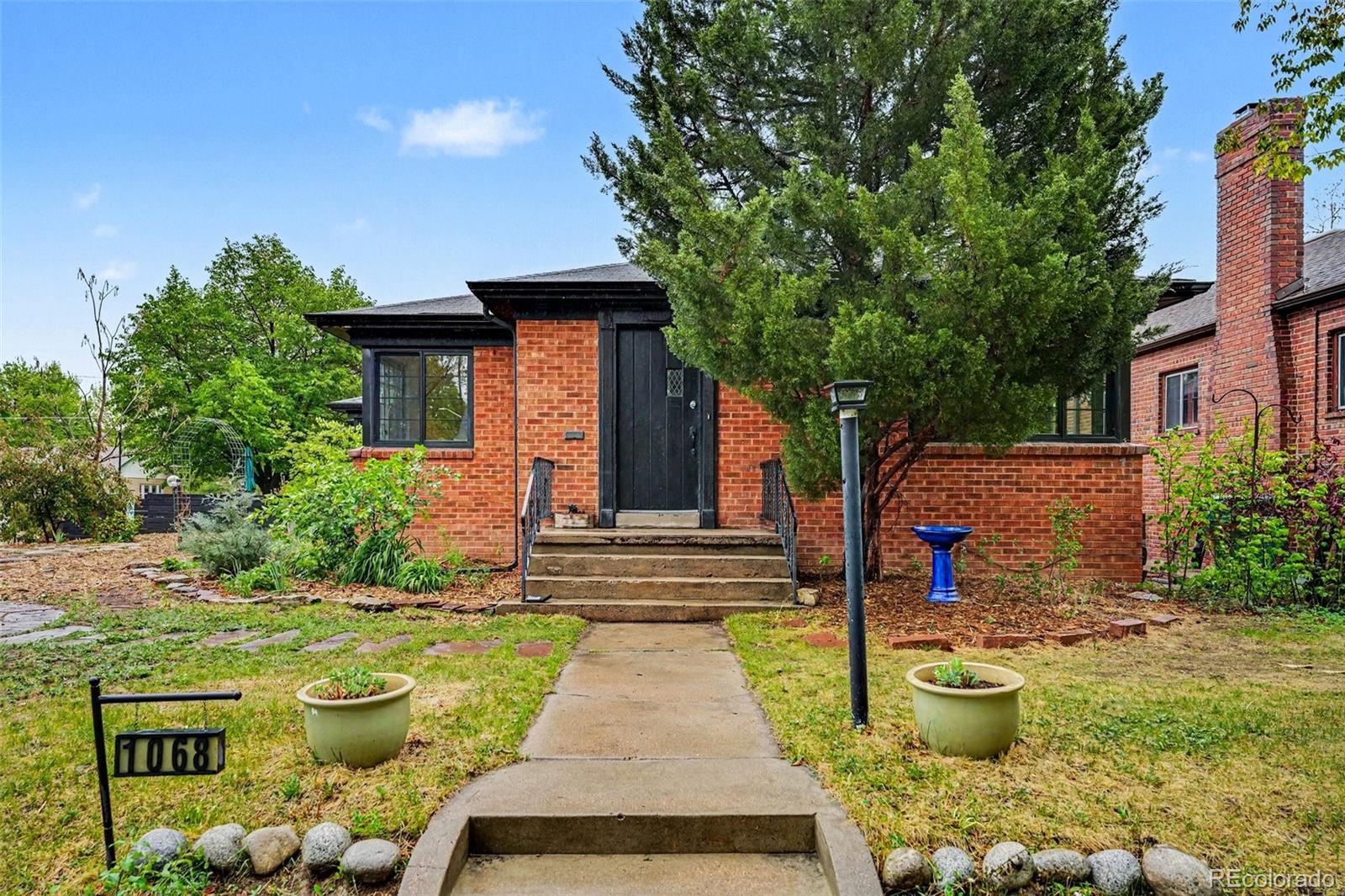 1068 Monroe St, Denver, CO 80206