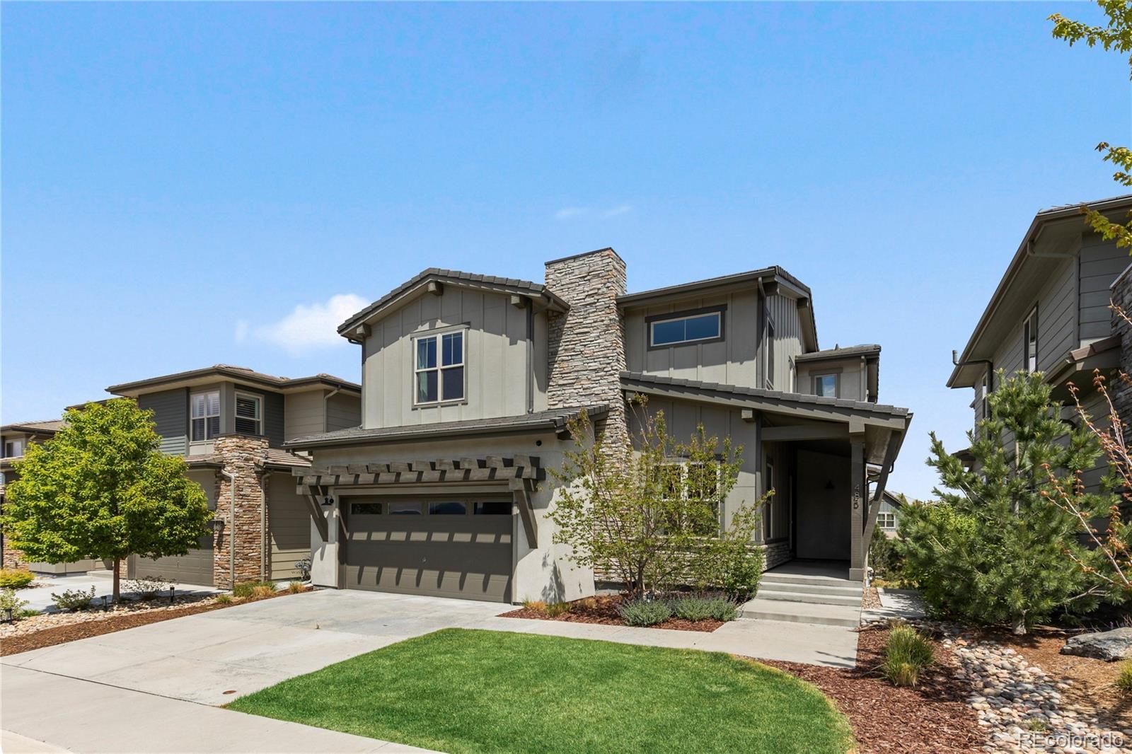 485 Meadowleaf Ln, Highlands Ranch, CO 80126