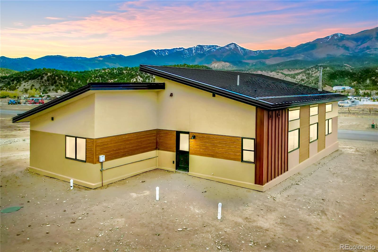 4998 Main St, Salida, CO 81201