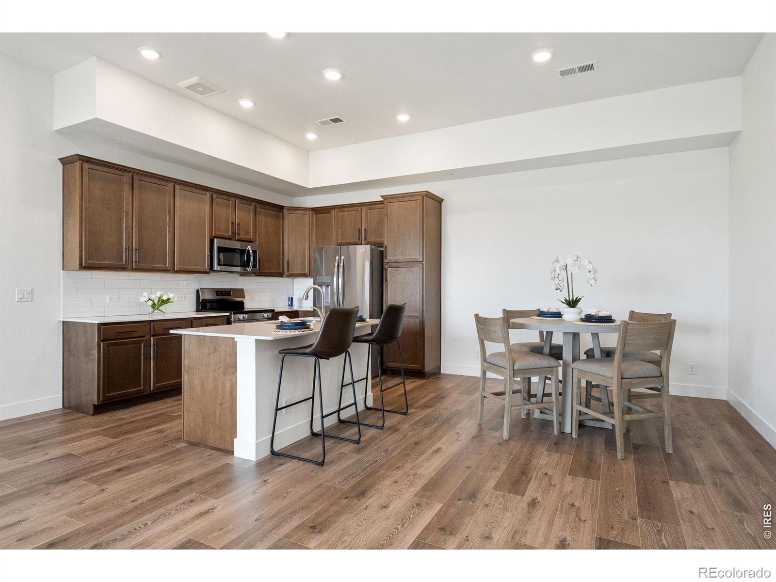 6826 School House Dr #204, Timnath, CO 80547