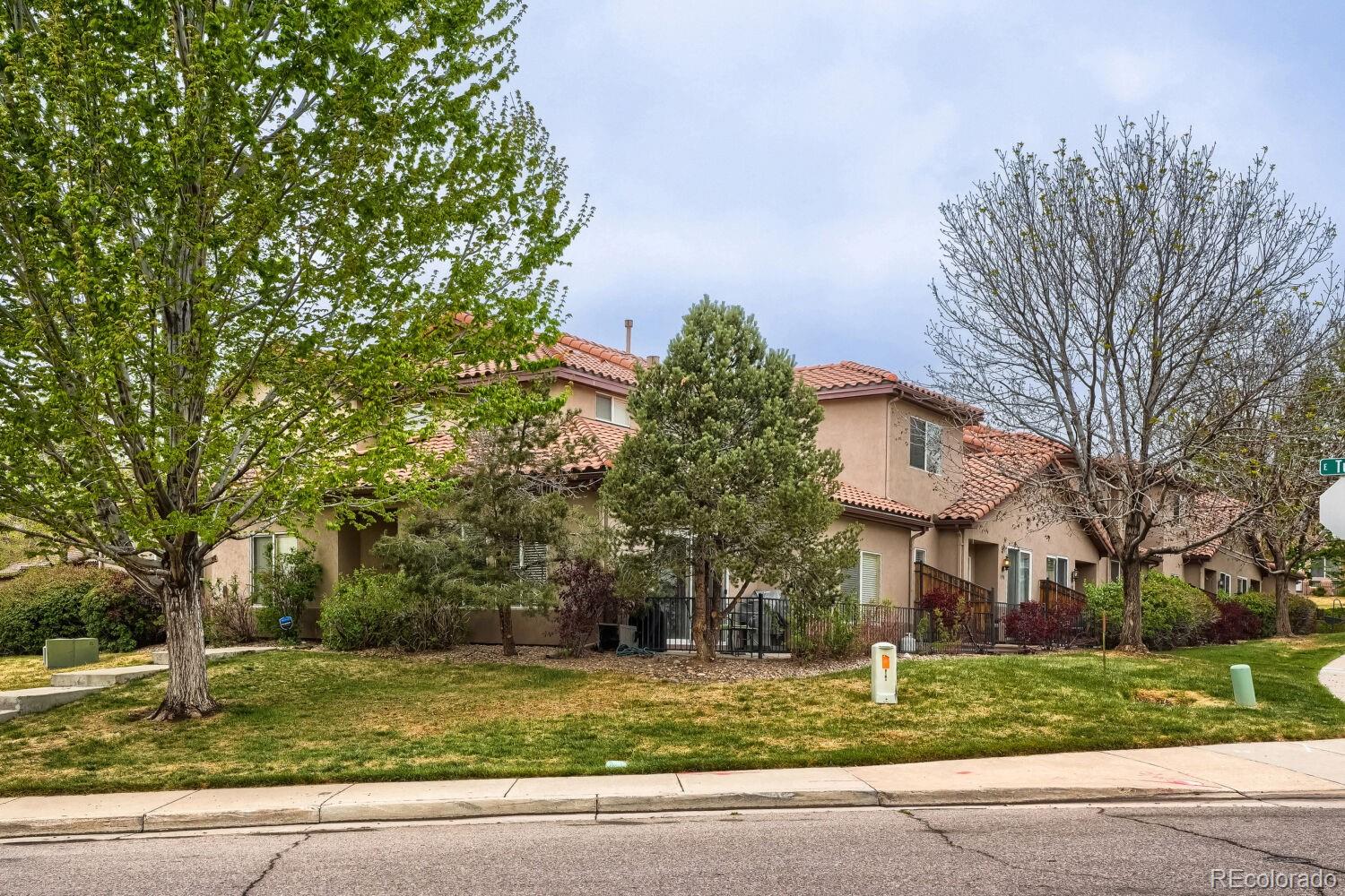 4590 S Auckland Ct, Aurora, CO 80015
