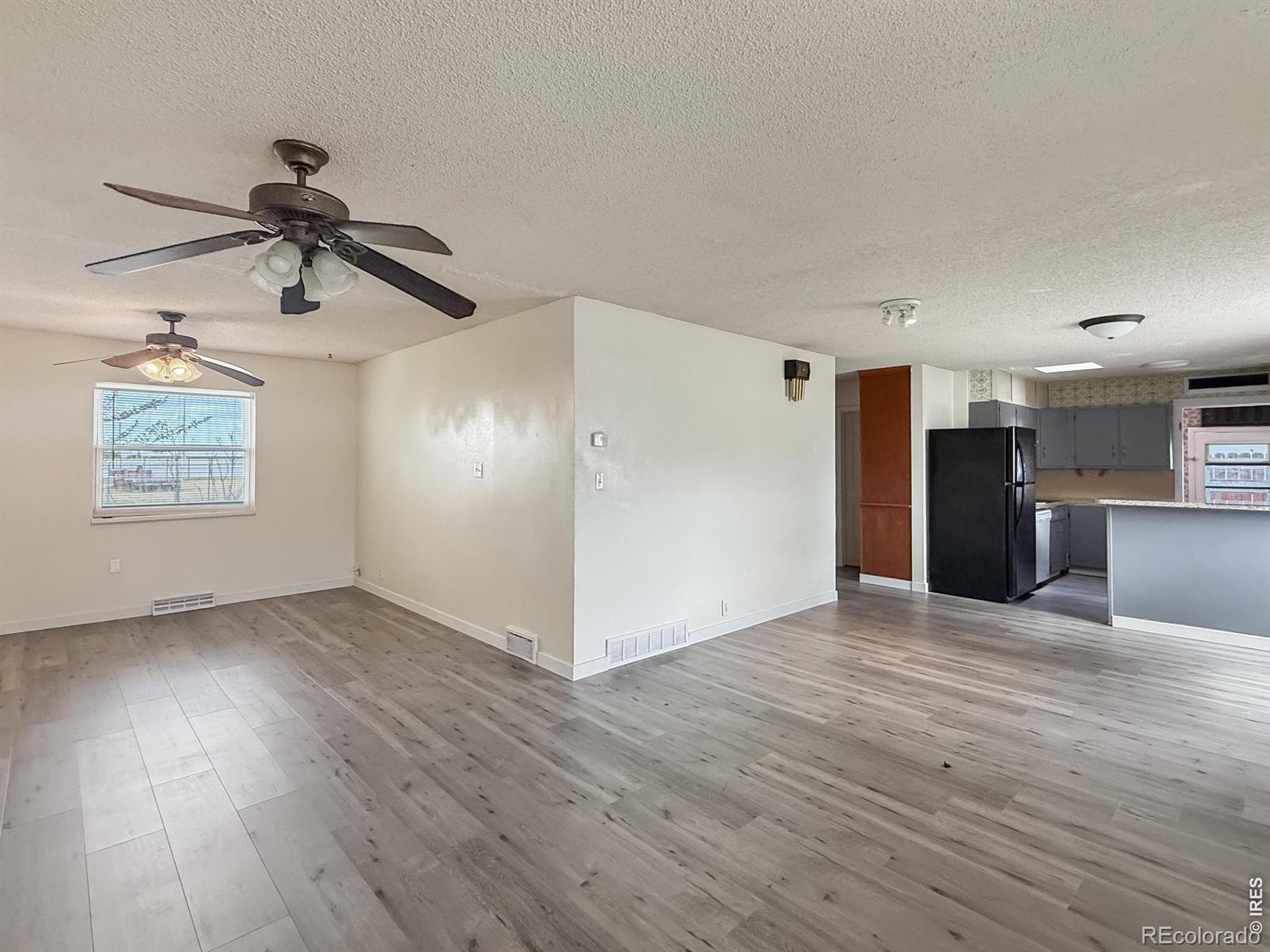 240 Villa Vista St, Sterling, CO 80751