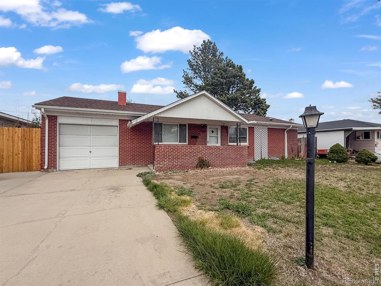 240 Villa Vista St, Sterling, CO 80751