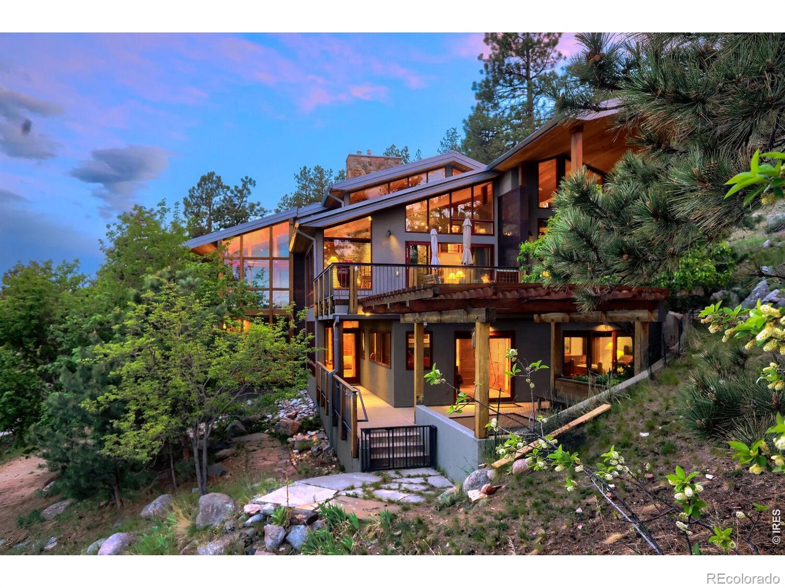 337 Wild Horse Cir, Boulder, CO 80304