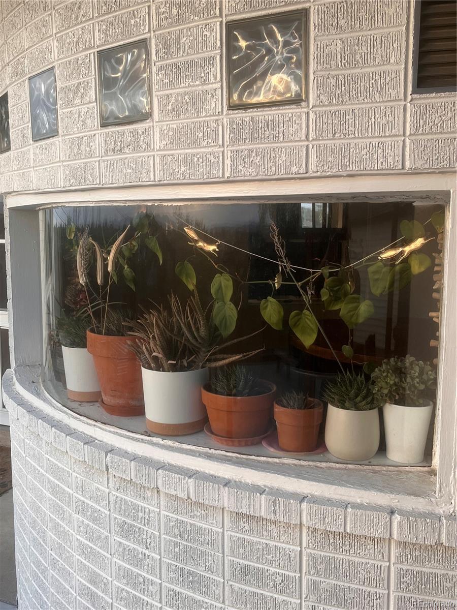 4647 W Dakota Ave, Denver, CO 80219