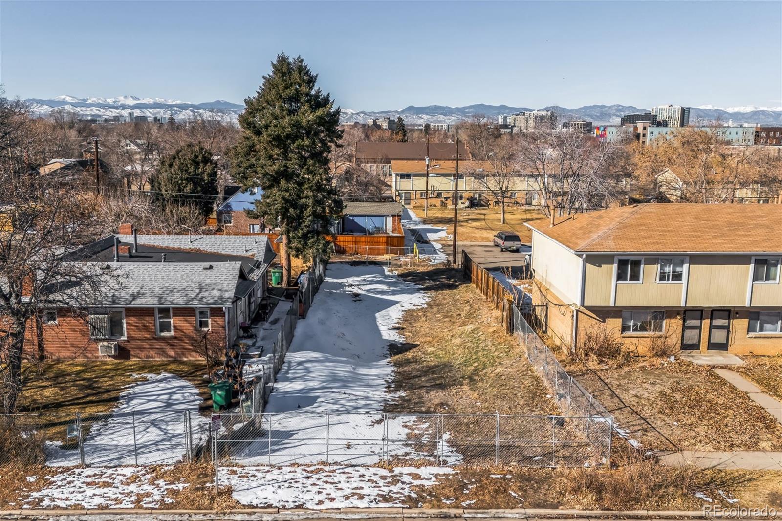 3611 N Elizabeth St Lot 18 and 19, Denver, CO 80205