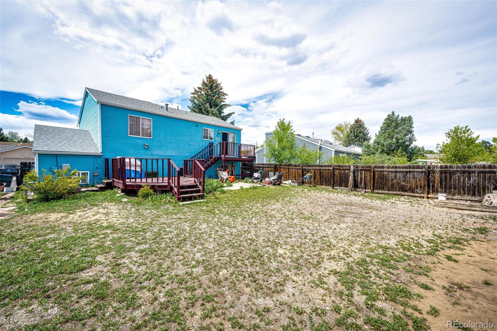 2164 Hackberry Cir, Longmont, CO 80501