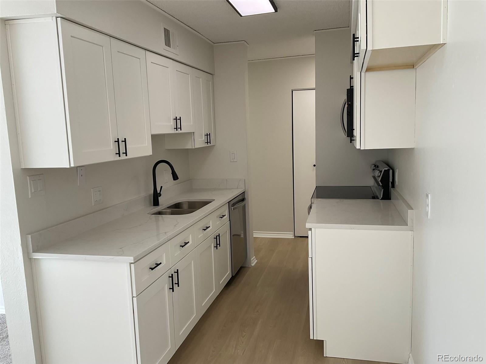 7495 E Quincy Ave #305, Denver, CO 80237