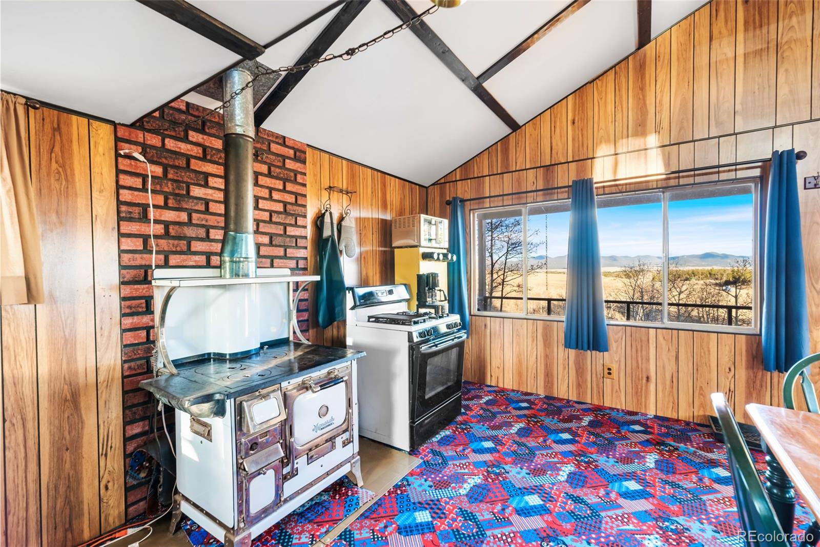 81 Pistol Way, Como, CO 80432