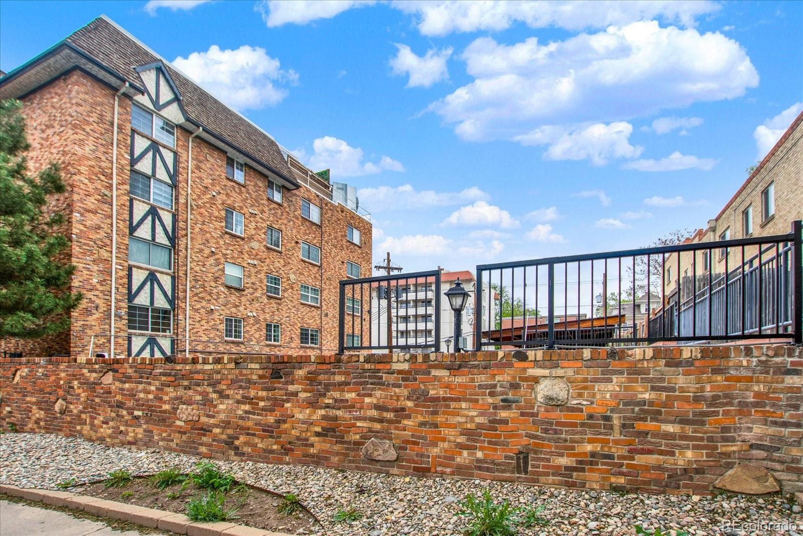 1350 Josephine St #206, Denver, CO 80206