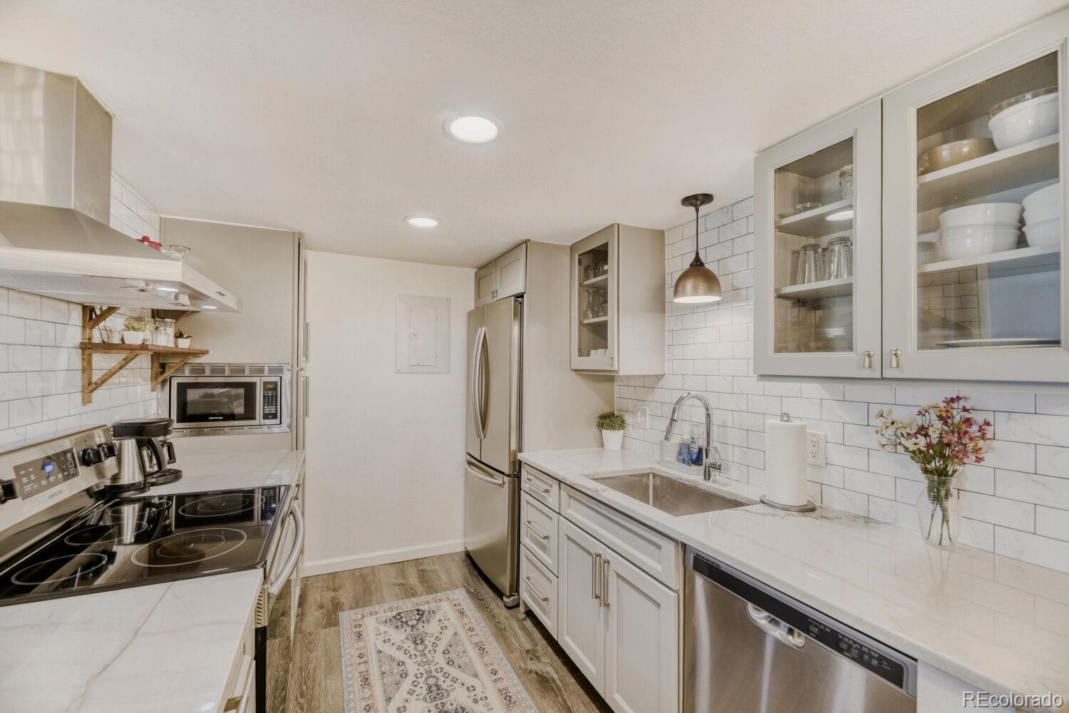 4400 S Quebec St #M103, Denver, CO 80237