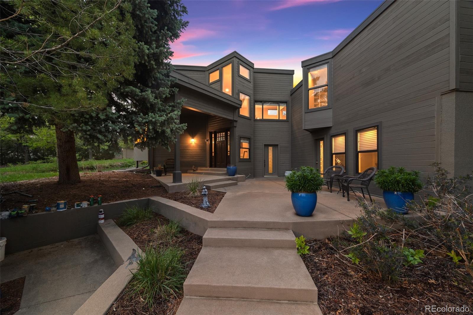 9855 E Dorado Ave, Greenwood Village, CO 80111