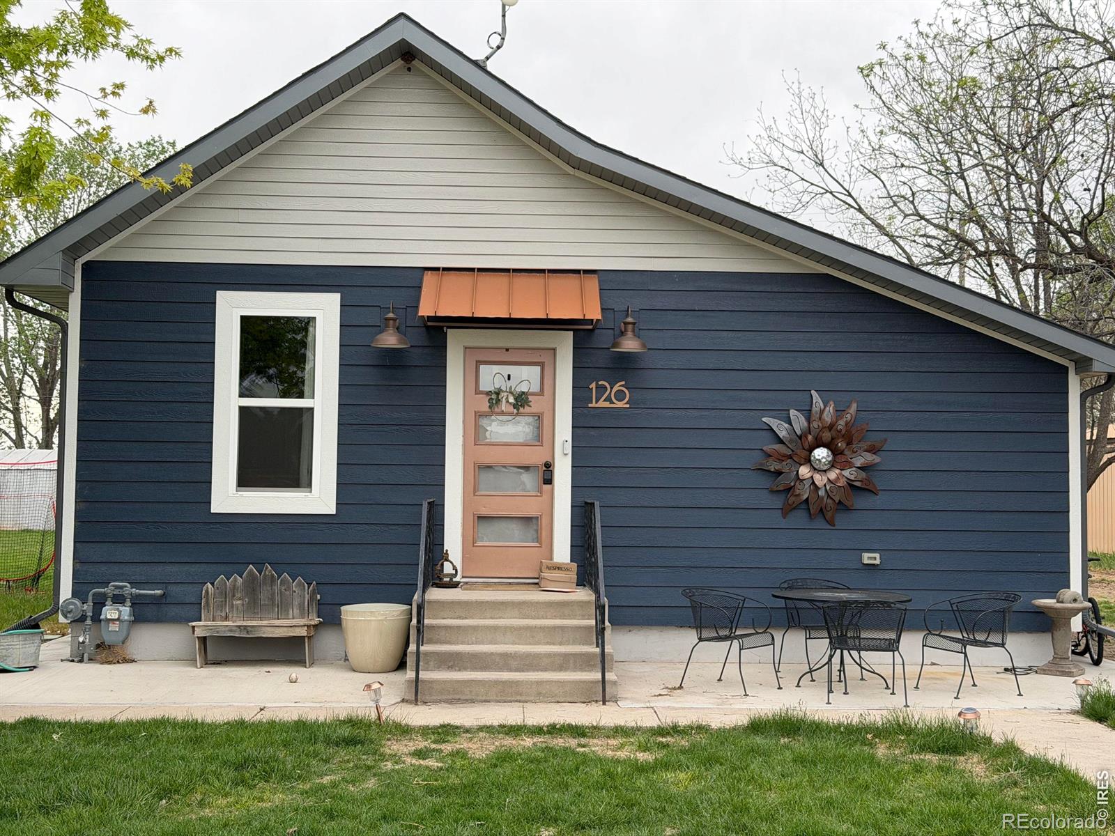 126 Wyoming Ave, Stratton, CO 80836