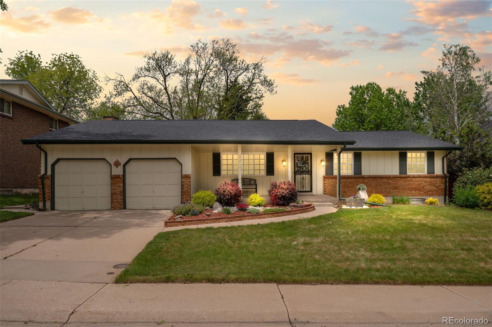 3761 S Eaton St, Denver, CO 80235