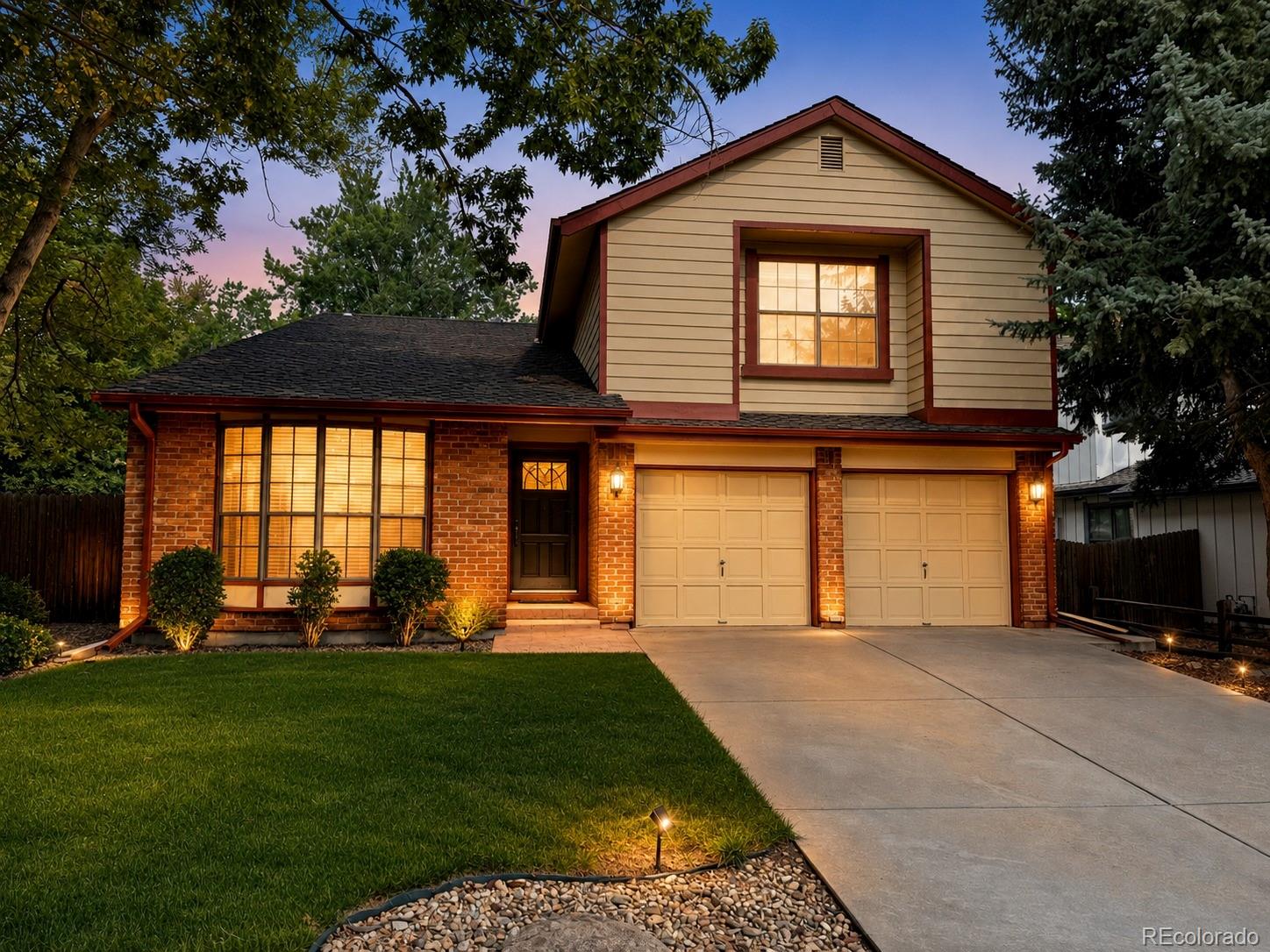 8168 Dover Cir, Arvada, CO 80005