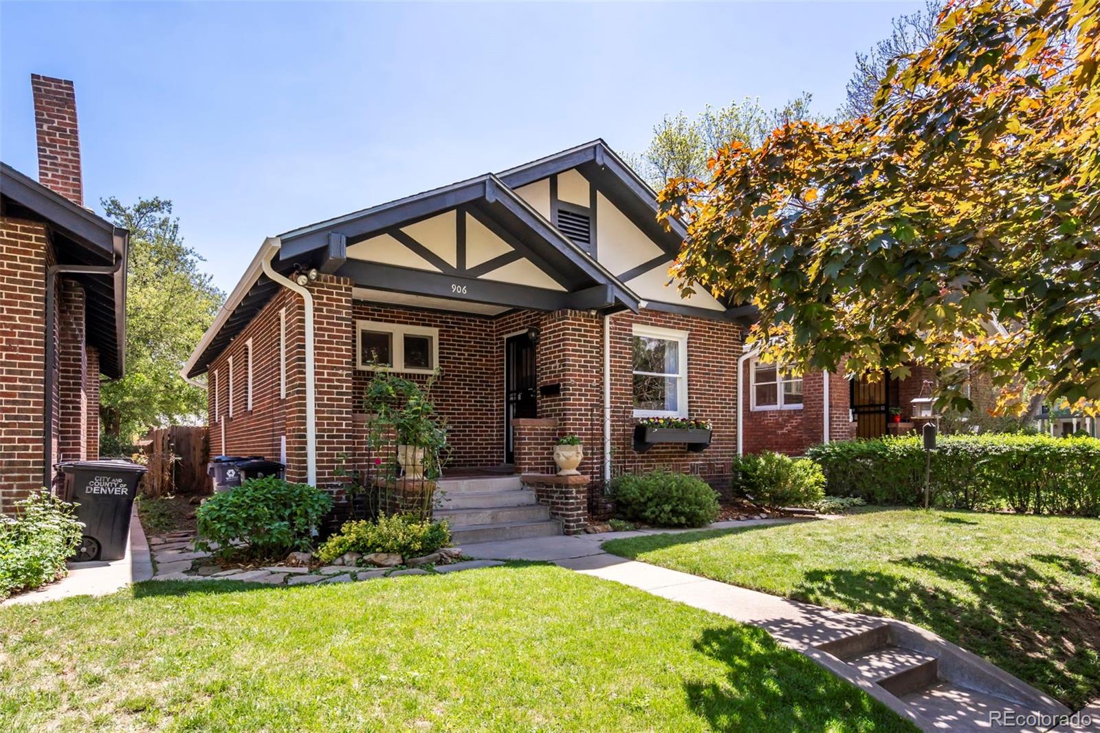 906 Monroe St, Denver, CO 80206